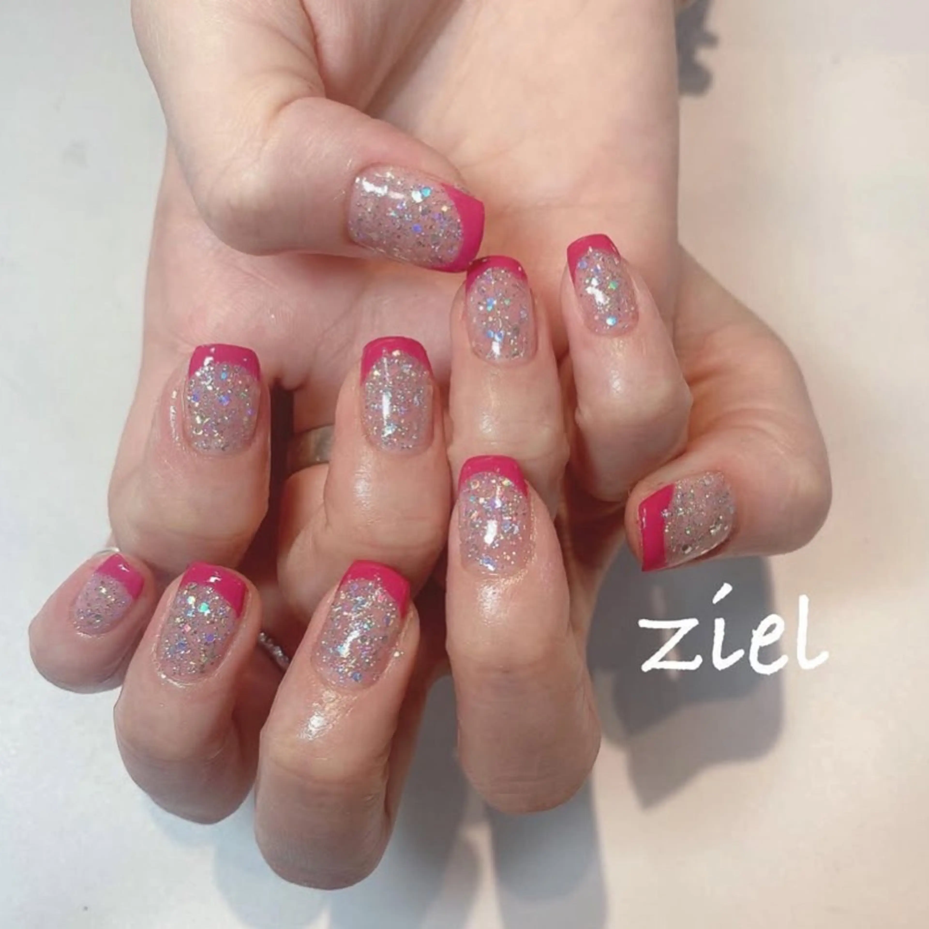 ネイル ziel _nailのネイルデザイン