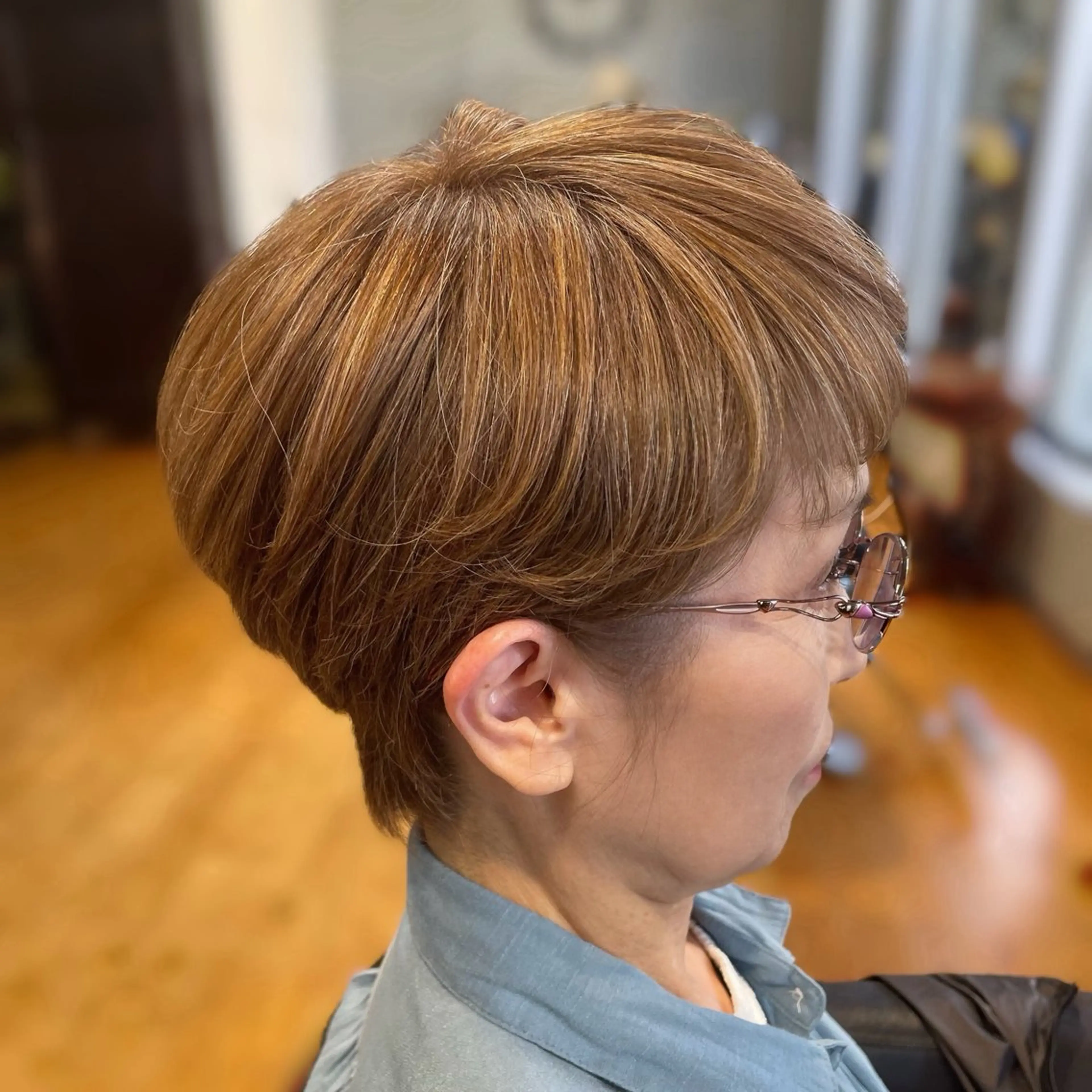 ショート ハイライト ショートヘア 徳永 茉厘のヘアスタイル