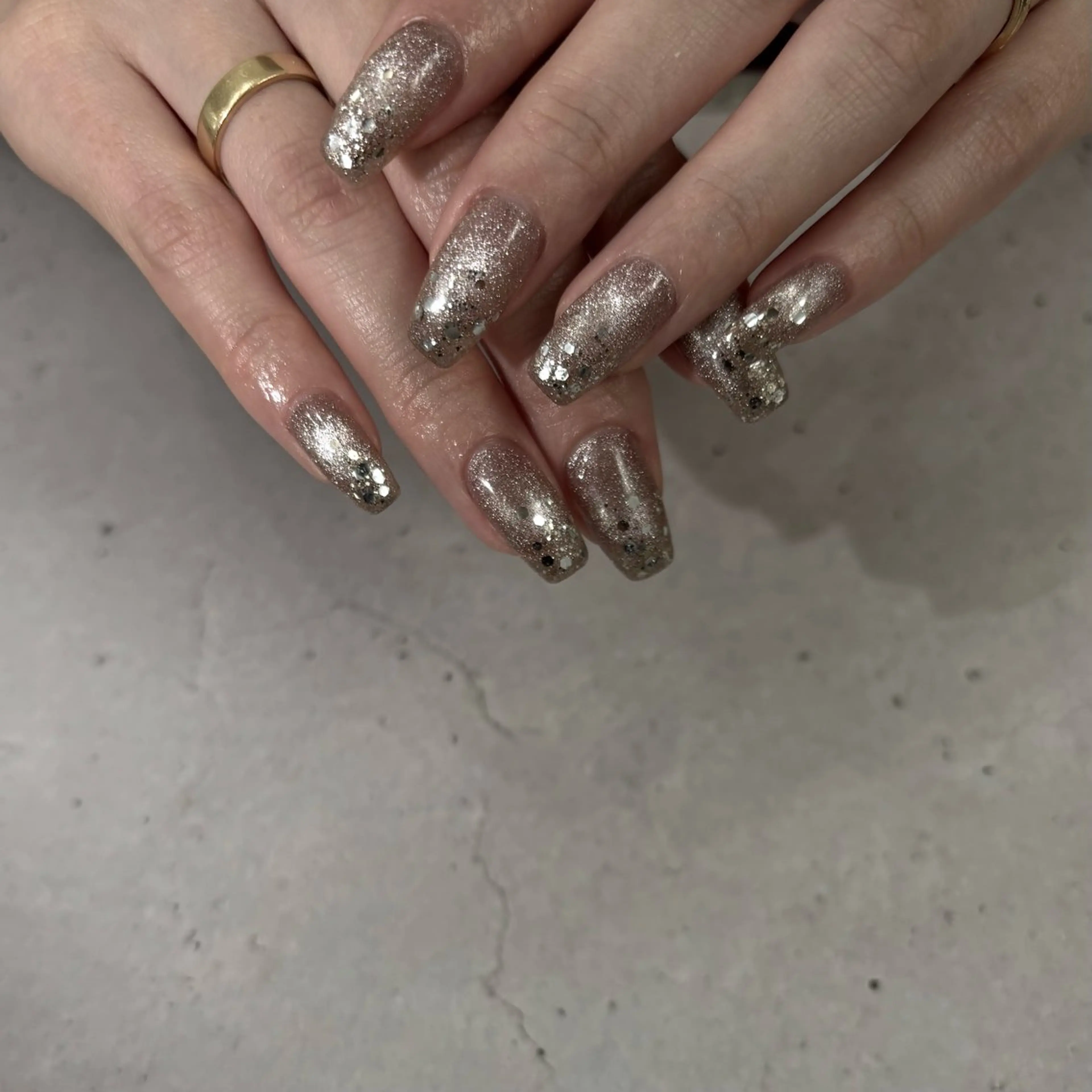 ネイル フラッシュネイル ラメ(グリッター) マグネットネイル ハンドネイル K. nailのネイルデザイン