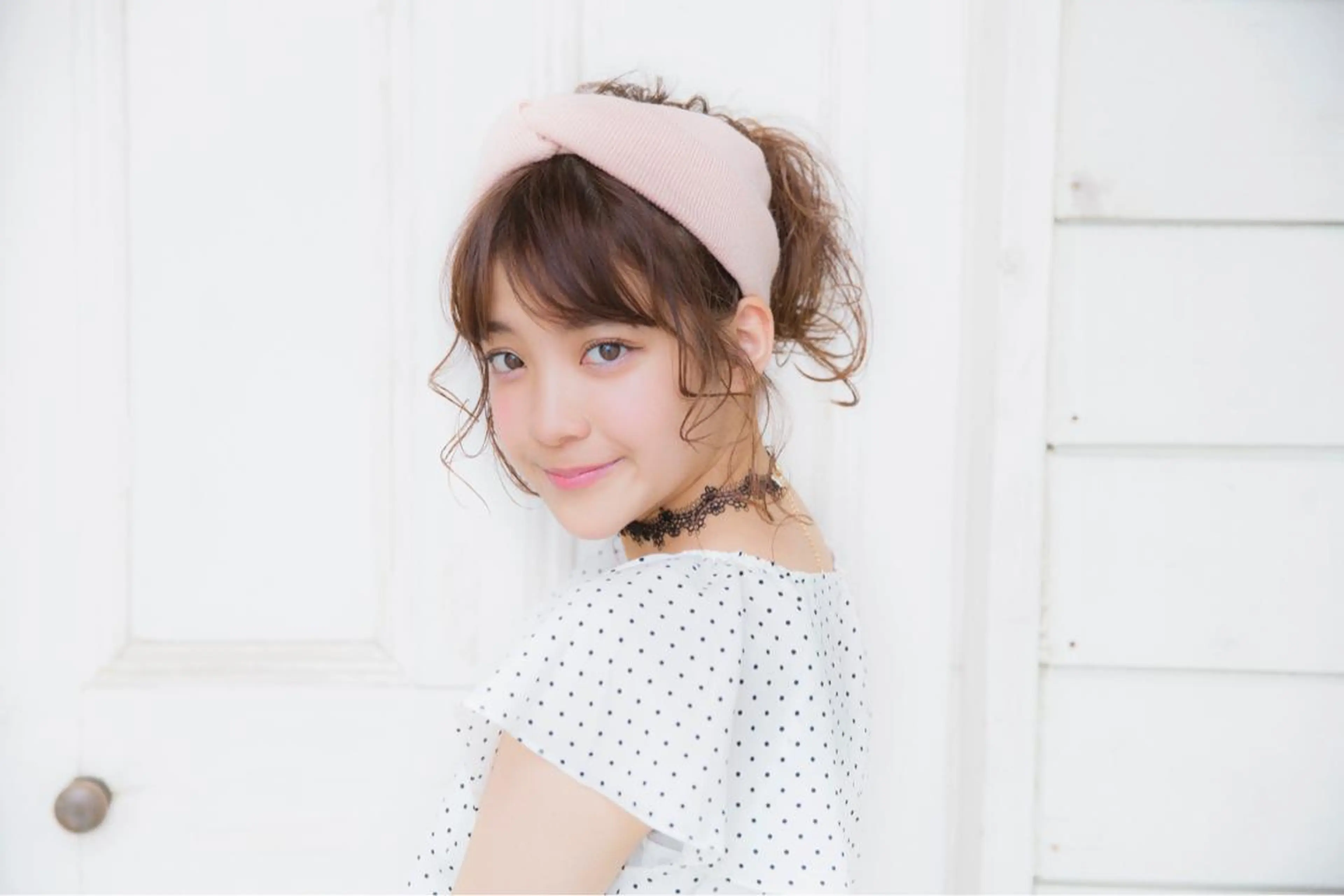 ミディアム カット ヘアカラー トリートメント 所渉/韓国レイヤー /ウルフカットのヘアスタイル