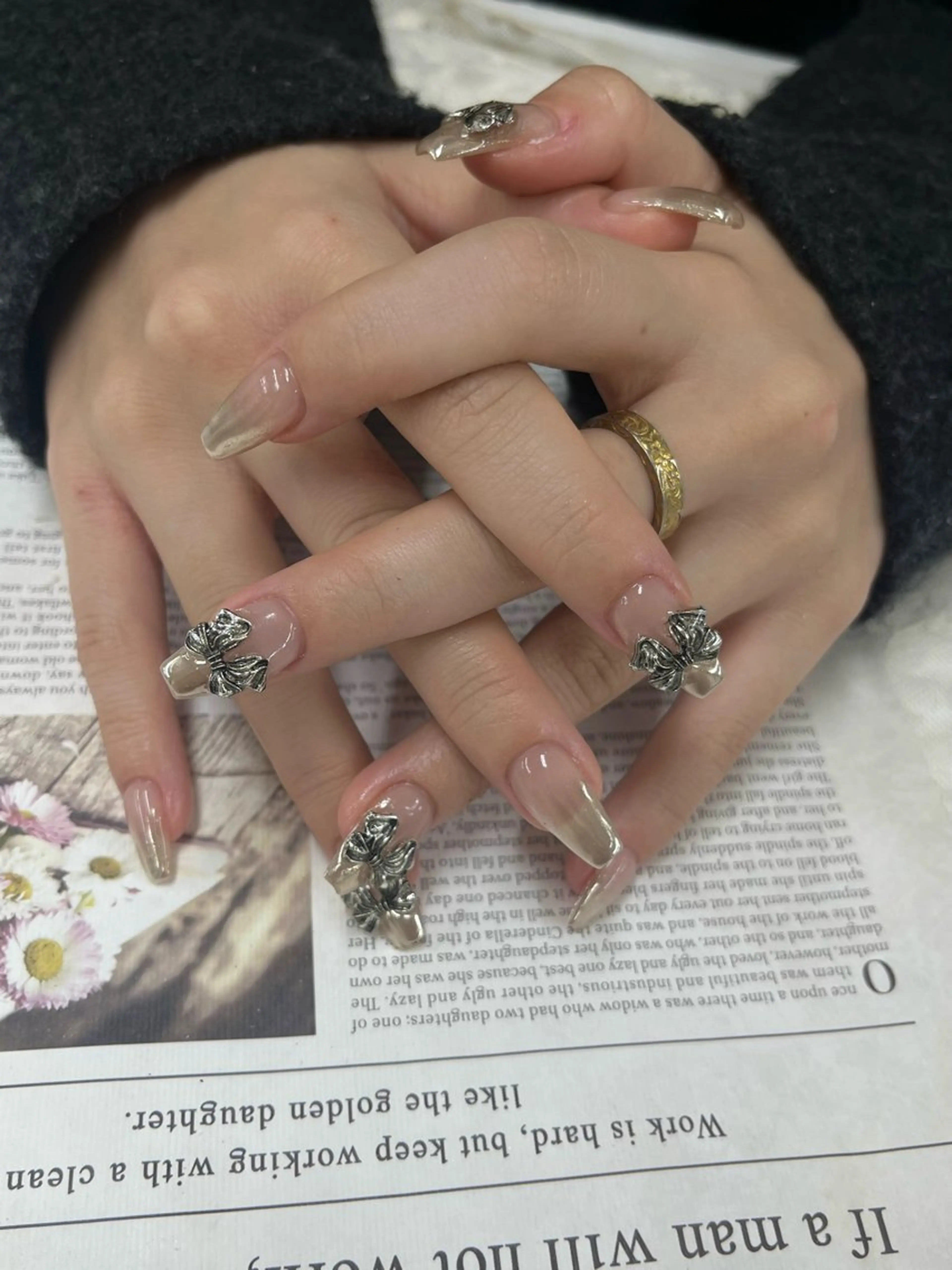 ネイル リボン Basic町田本店 Suzunaのネイルデザイン