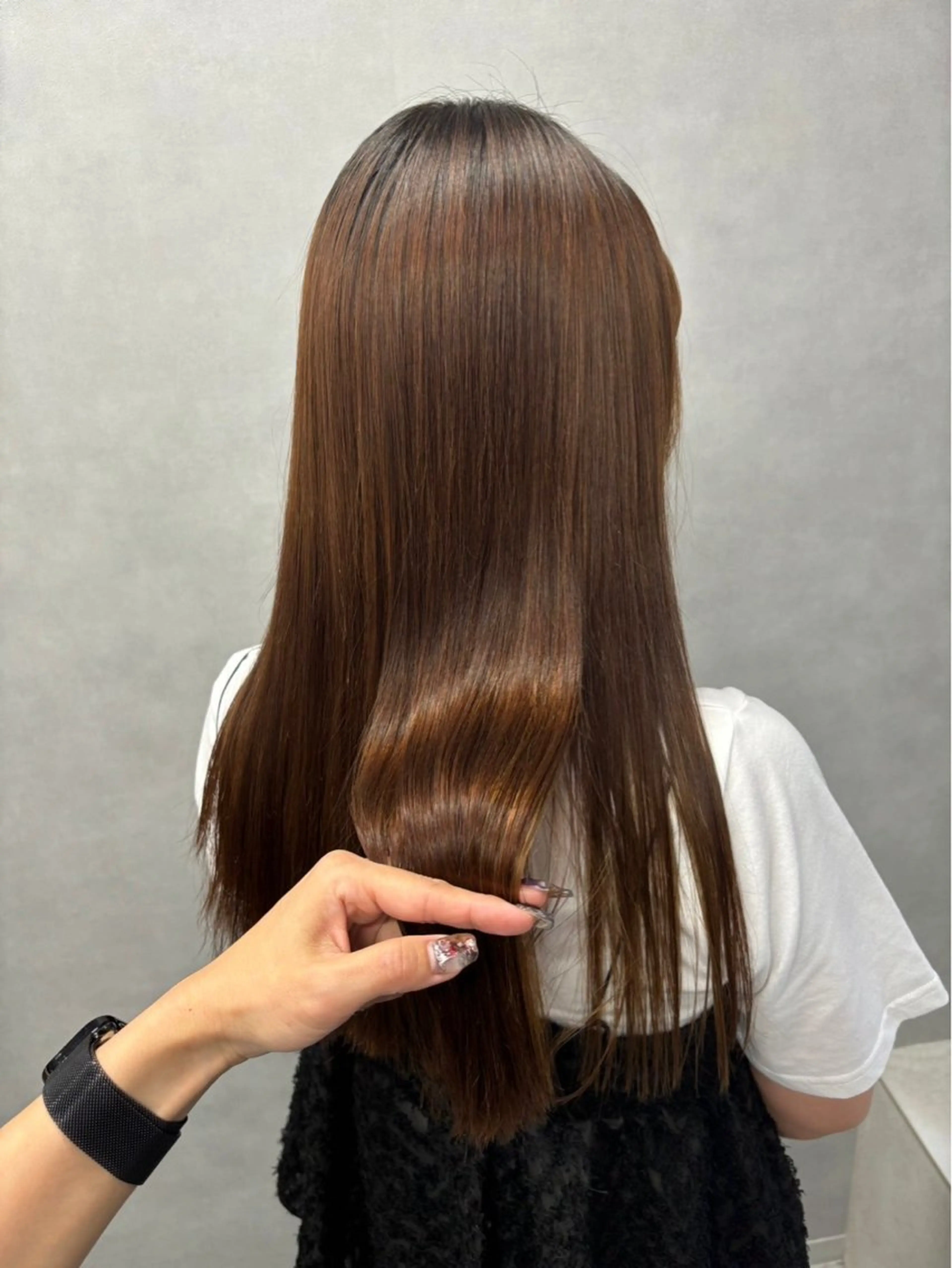 ロング かがみはやと 髪質改善/縮毛矯正のヘアスタイル