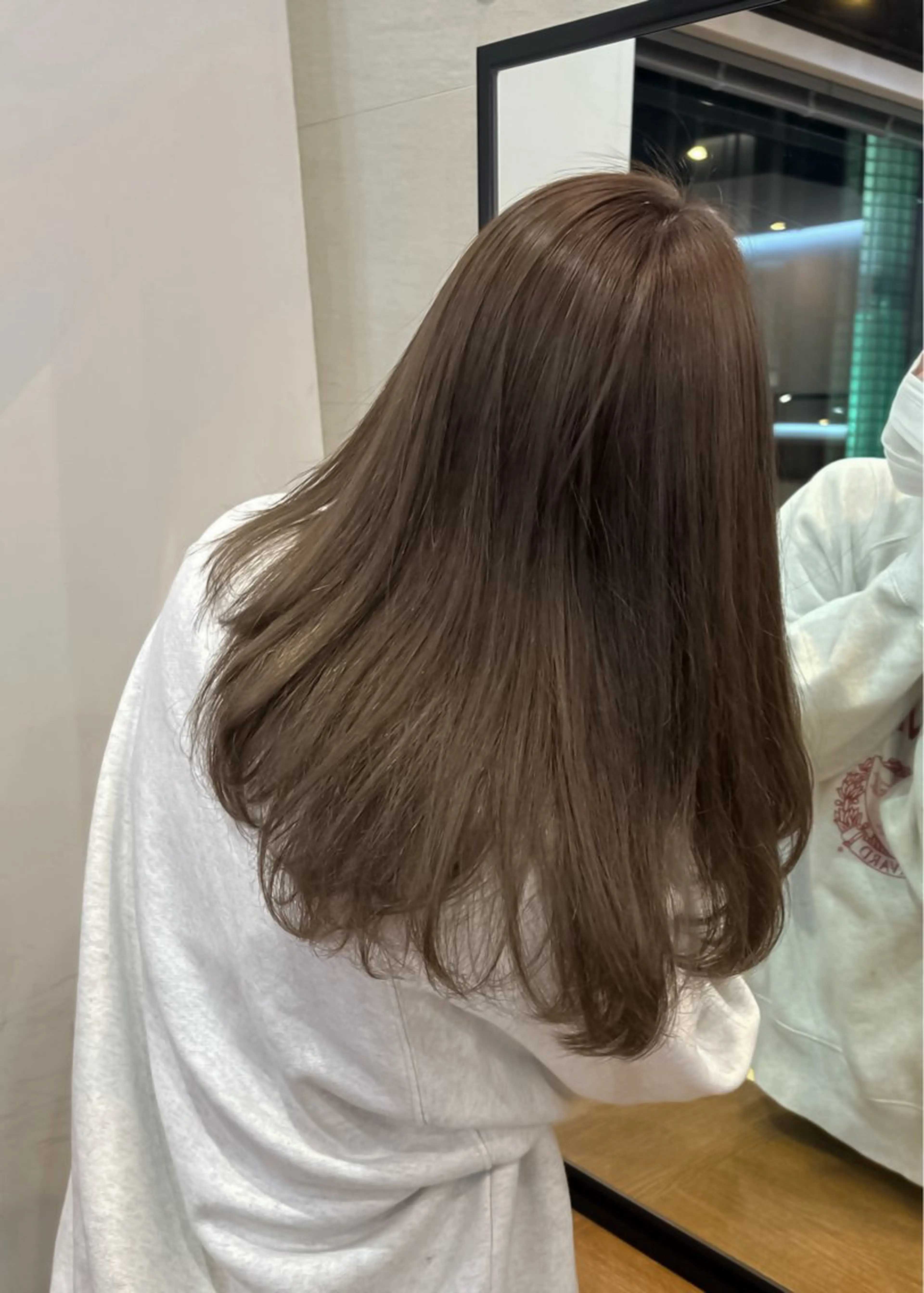 ミディアム カラー ヘアカラー オリーブ/ 透明感カラー/れいあのヘアスタイル