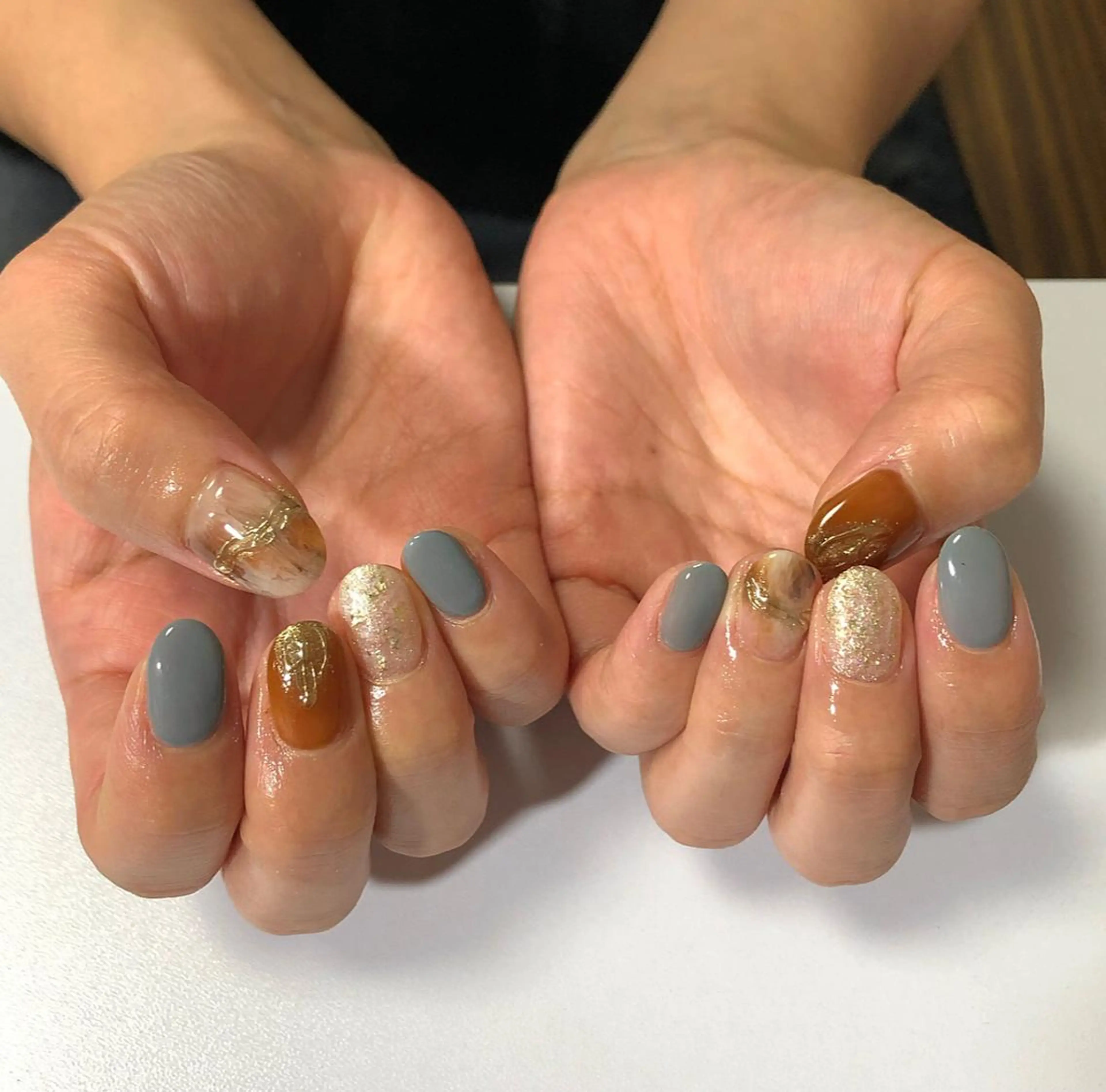 ネイル ハンドネイル émus nail Mamiのネイルデザイン