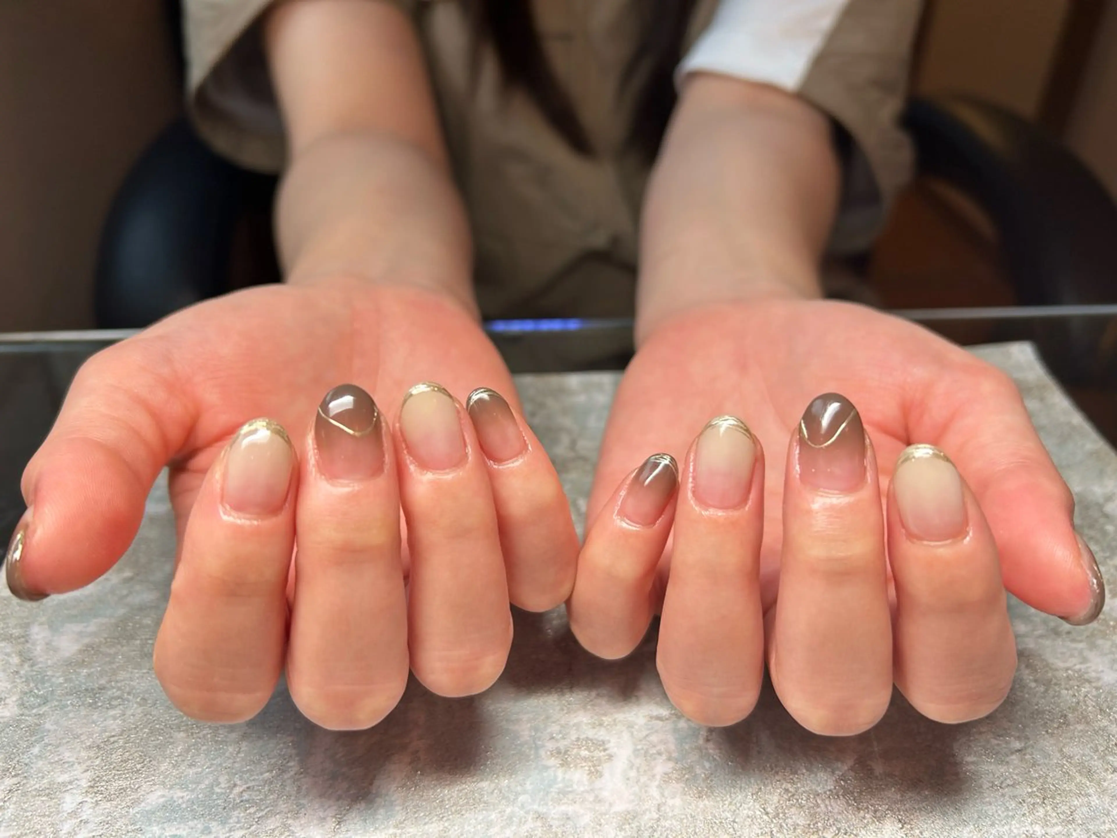 ネイル ミラーネイル ハンドネイル Lisa’s Salonのネイルデザイン