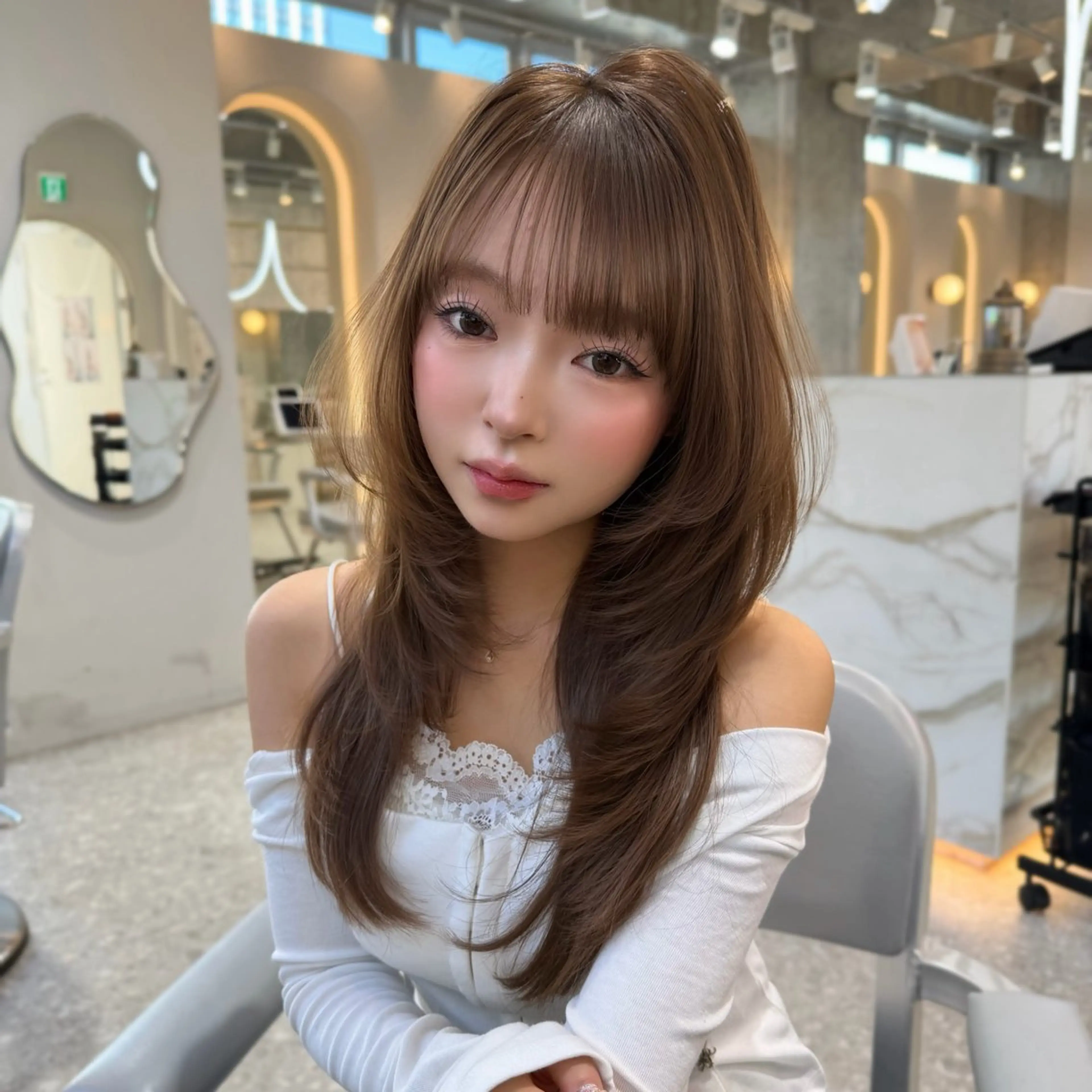 セミロング カラー 新宿/韓国風レイヤー 髪質改善/渋谷直樹のヘアスタイル