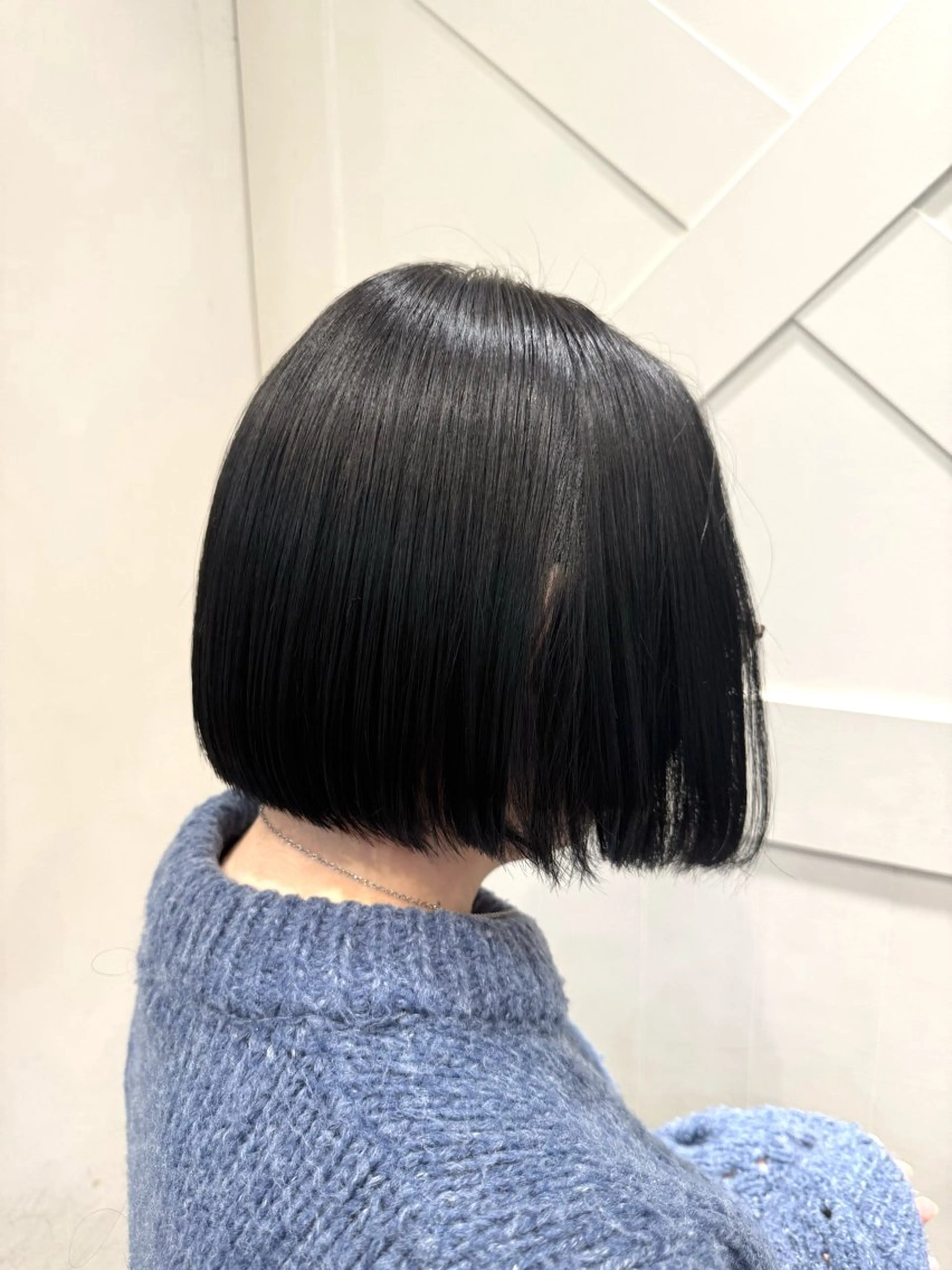 カラー 🎨ハイトーン レイヤーカットやまとのヘアスタイル