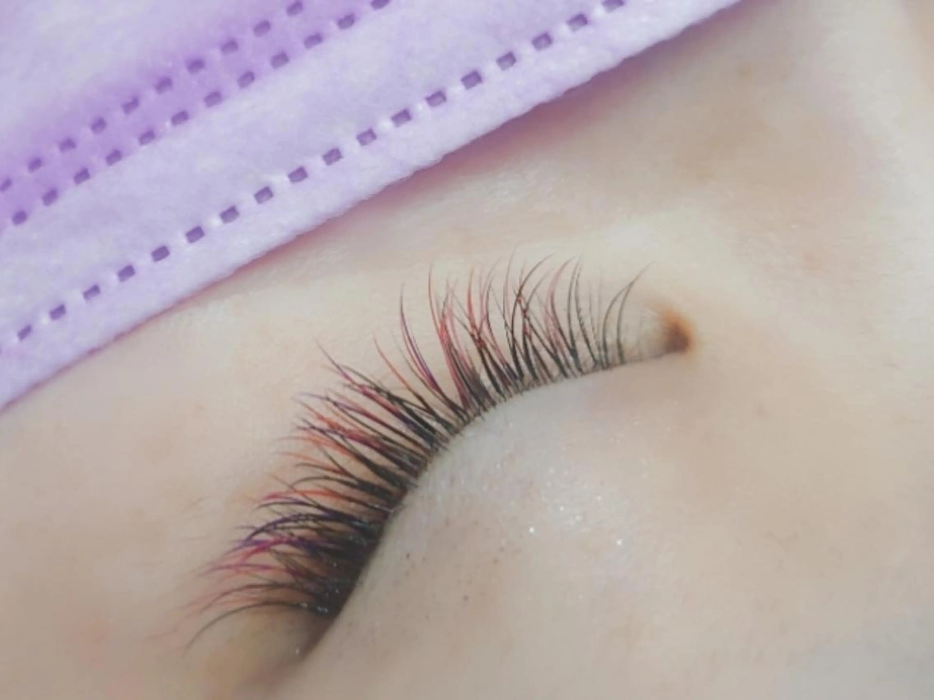 マツエク・マツパ カラーマツエク OASE アイラッシュの眉毛・アイブロウイメージ