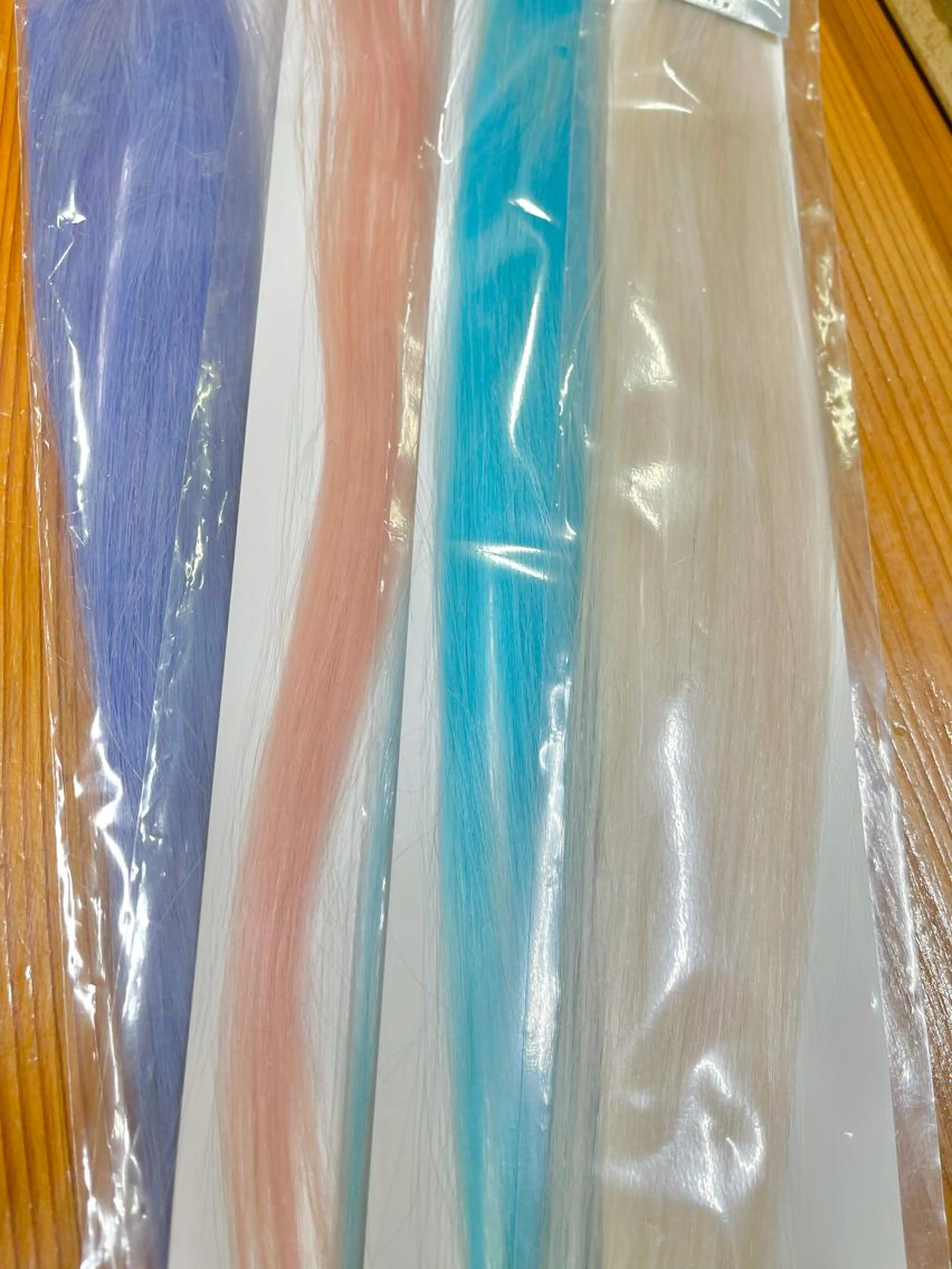 韓国風🎶🇰🇷ユニコーンカラー🦄で原色インナーシールエクステ20枚🎶の写真