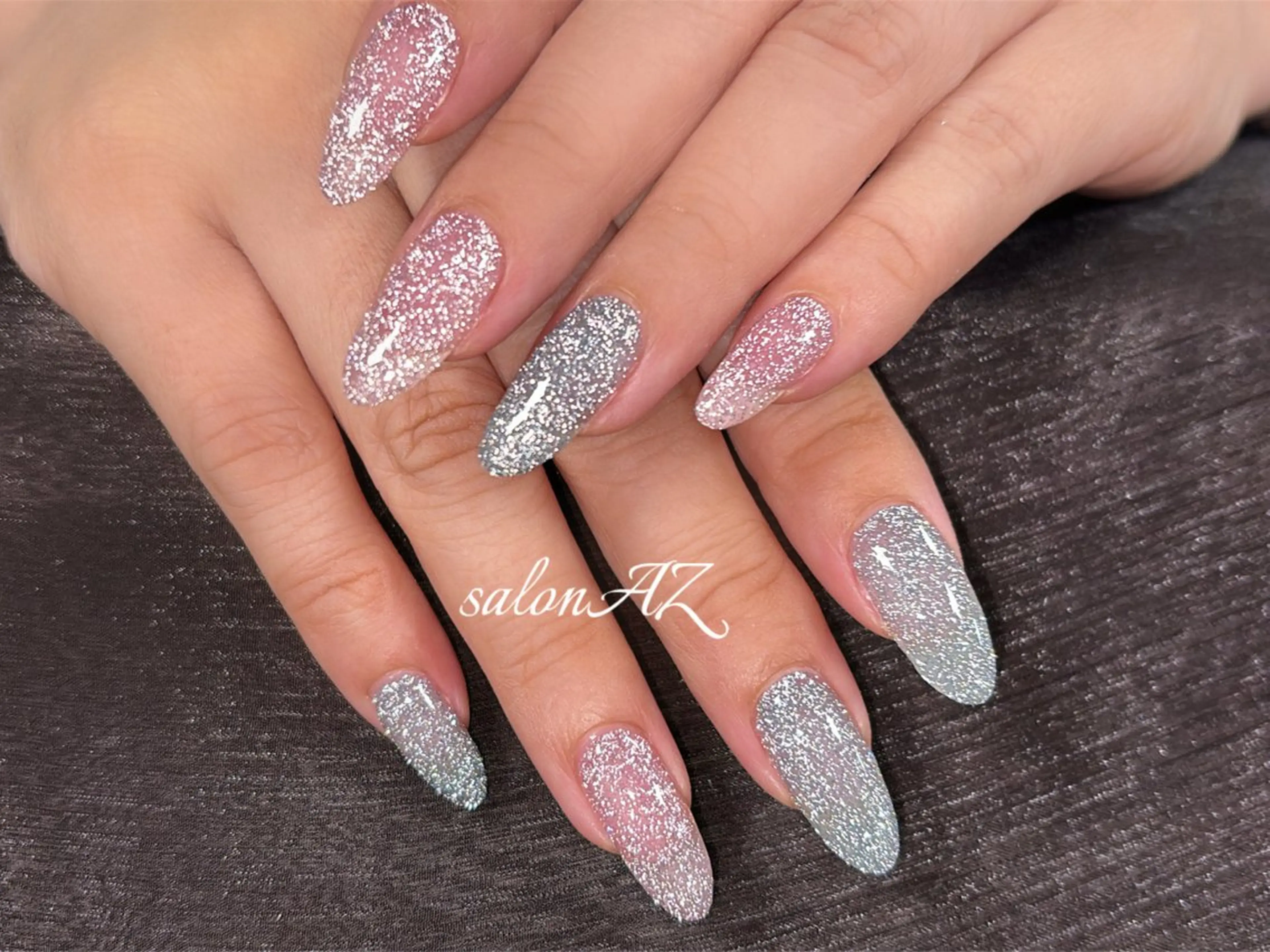 ネイル アートネイル 長さ出し フットネイル フレンチネイル ジェルネイル ハンドネイル salon AZのネイルデザイン