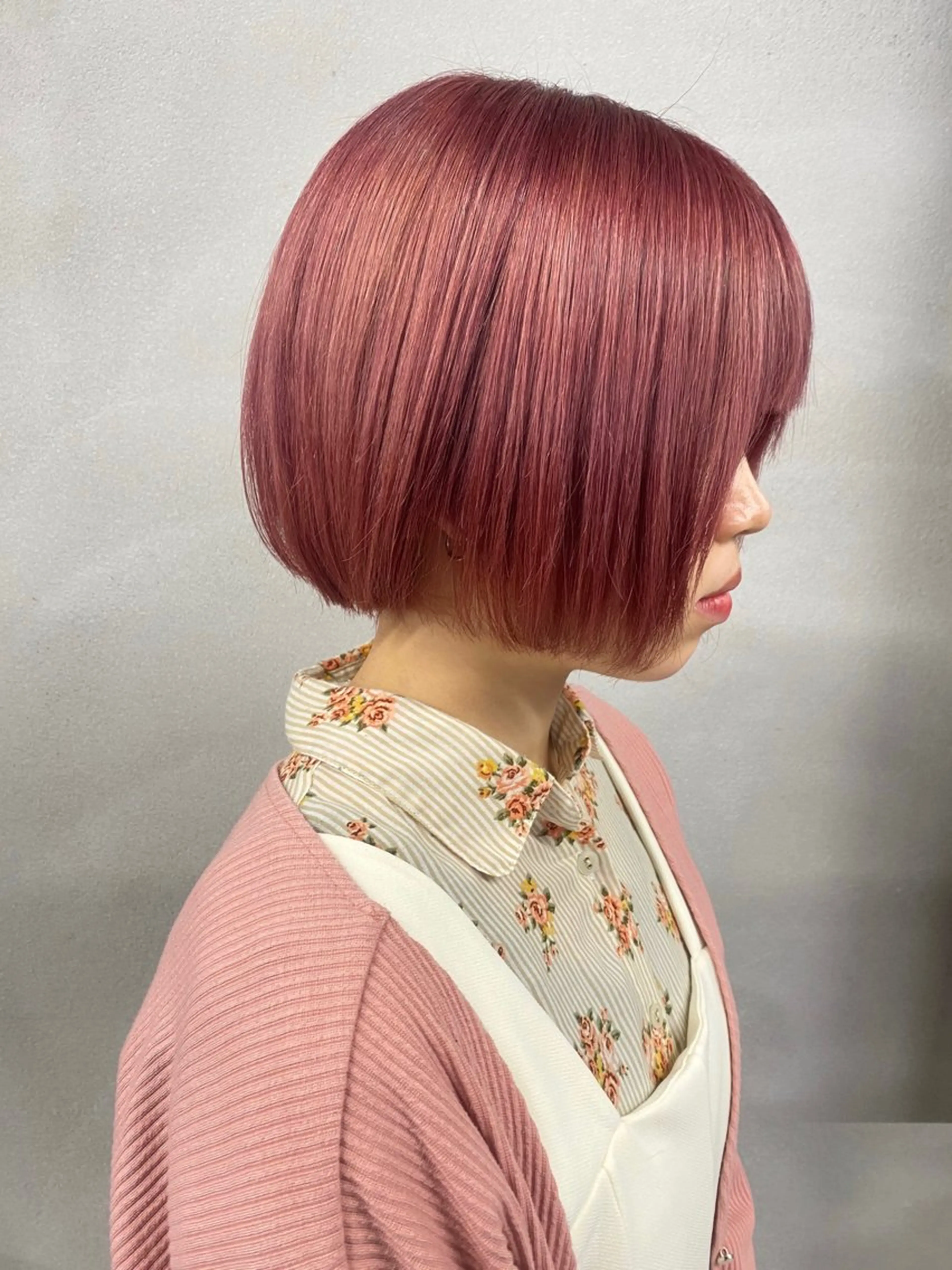 ショート カラー ショートボブ ボブレイヤー ブリーチ カシス デザインカラー ヘアカラー トリートメント 柏 デザインカラー/ レイヤー🐣シオリのヘアスタイル