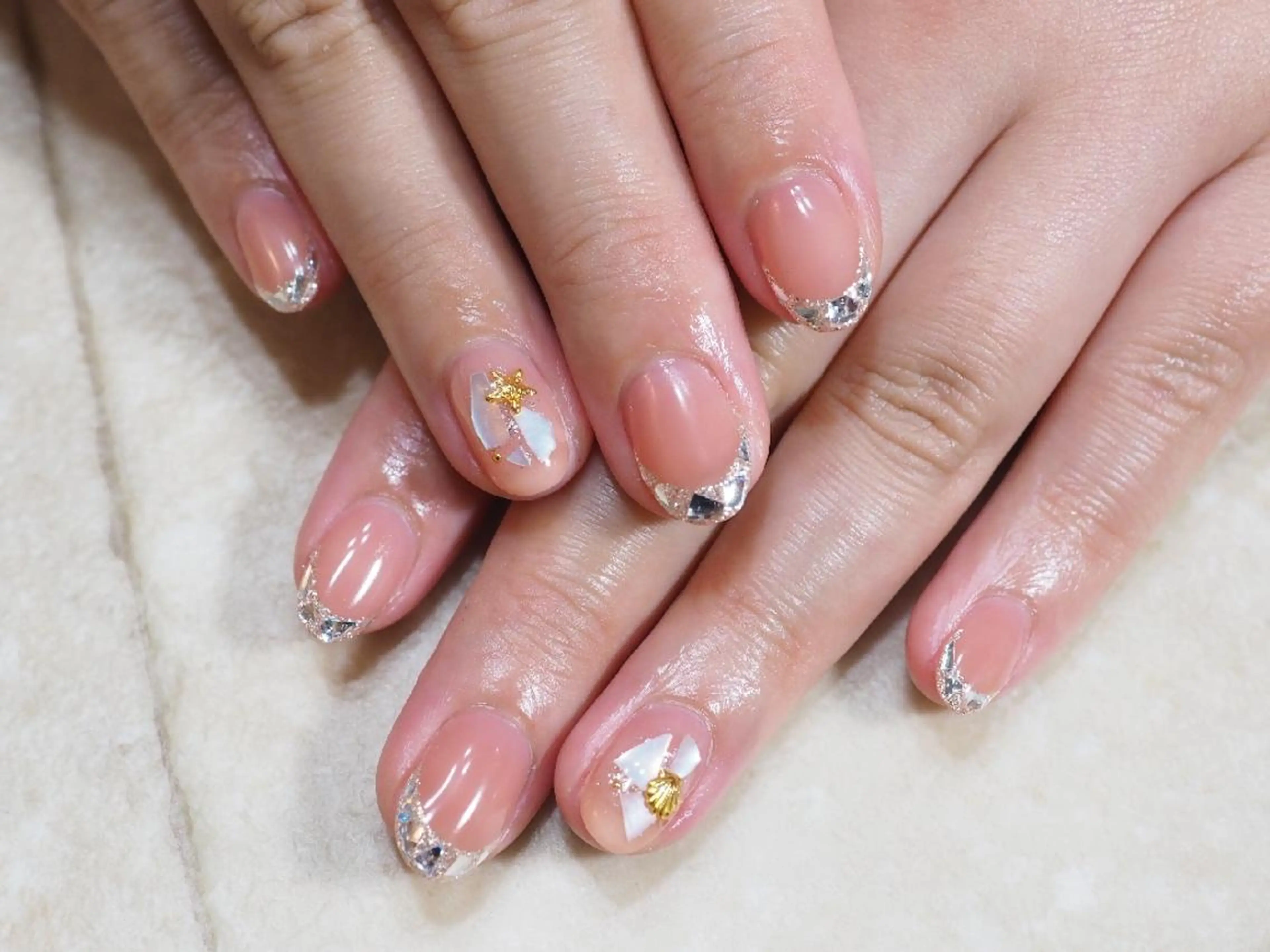 ネイル 横浜東口Monie☆ REIKAのネイルデザイン