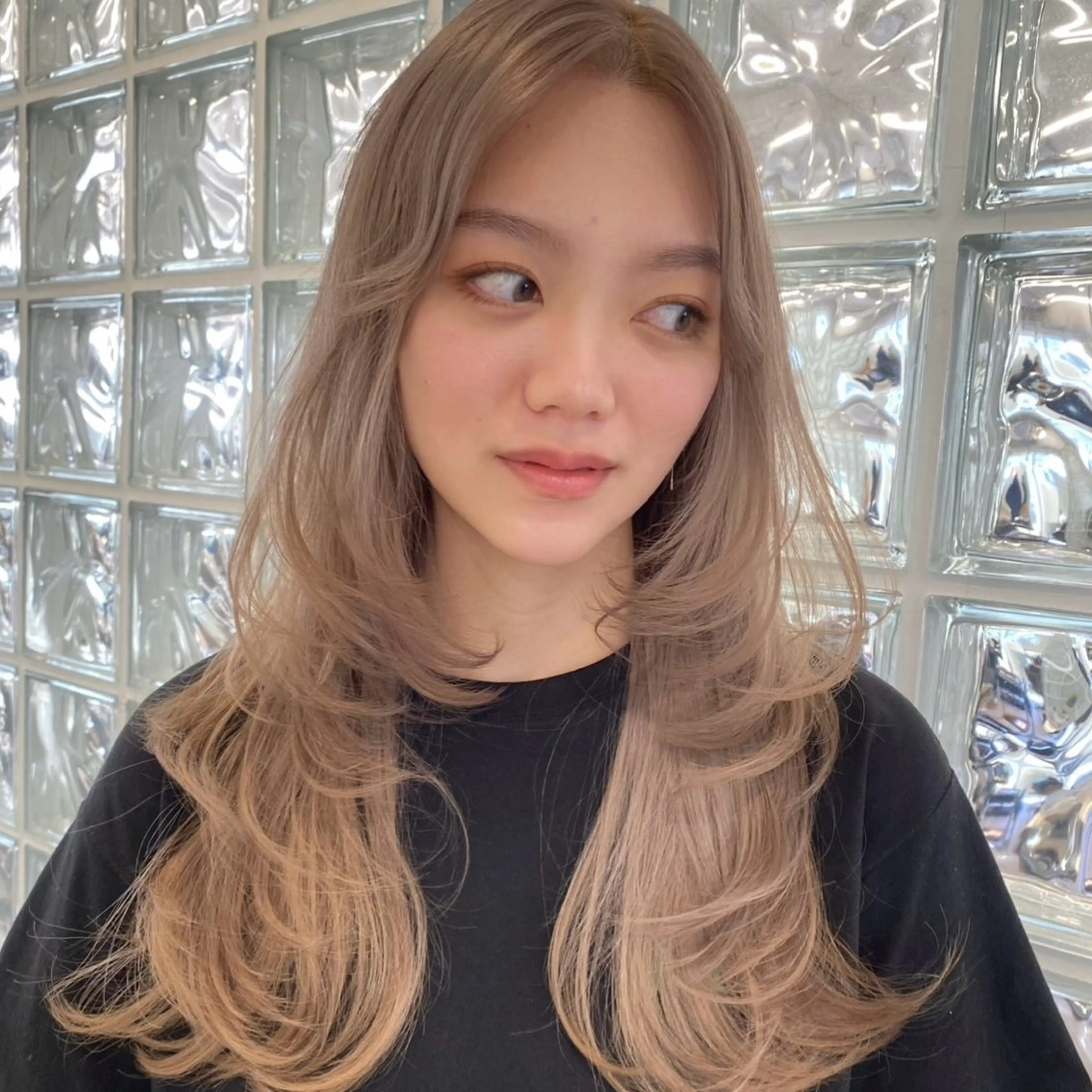 ロング レイヤーカット ミルクティーベージュ 🩰🤎miharuのヘアスタイル