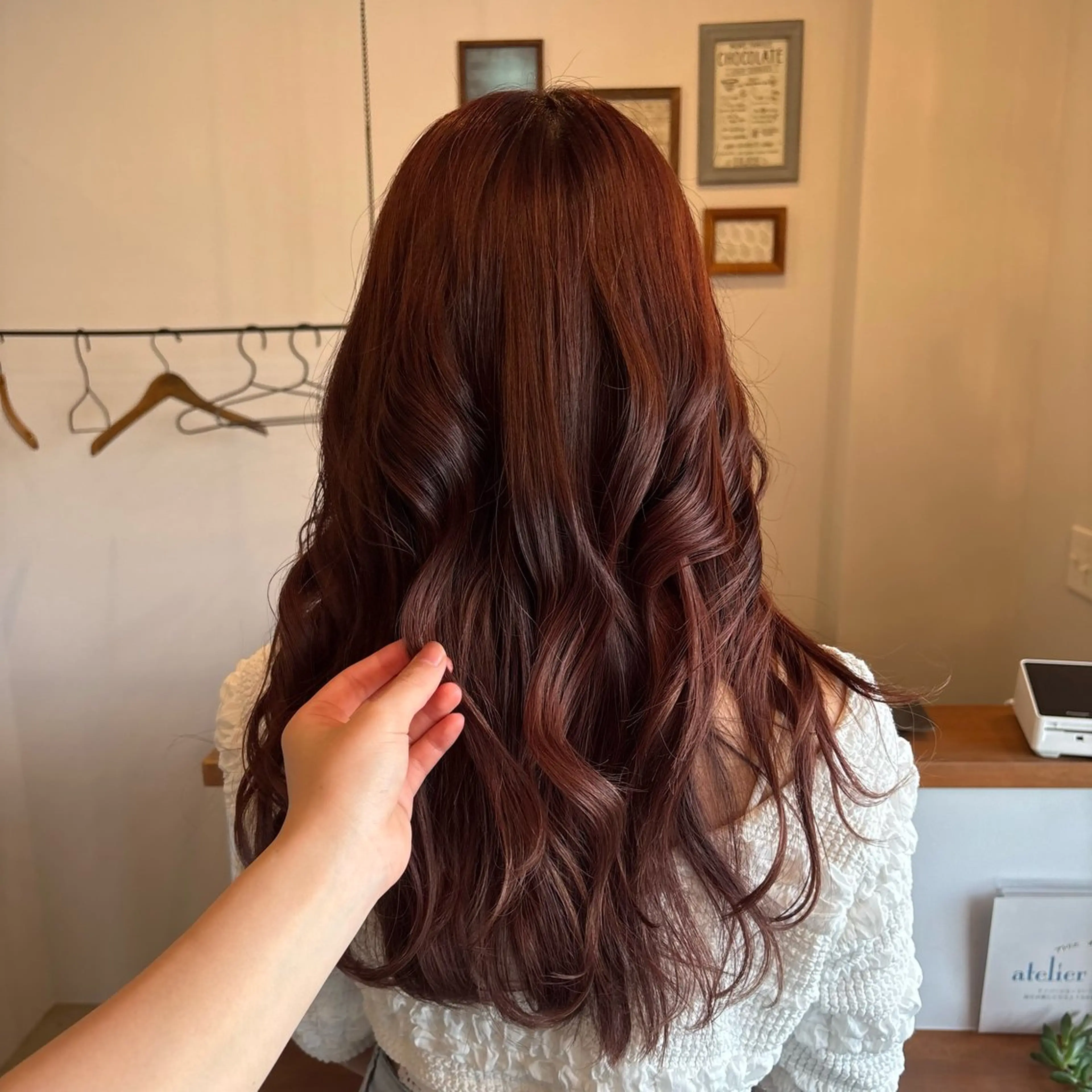 ロング 赤塚 美月のヘアスタイル