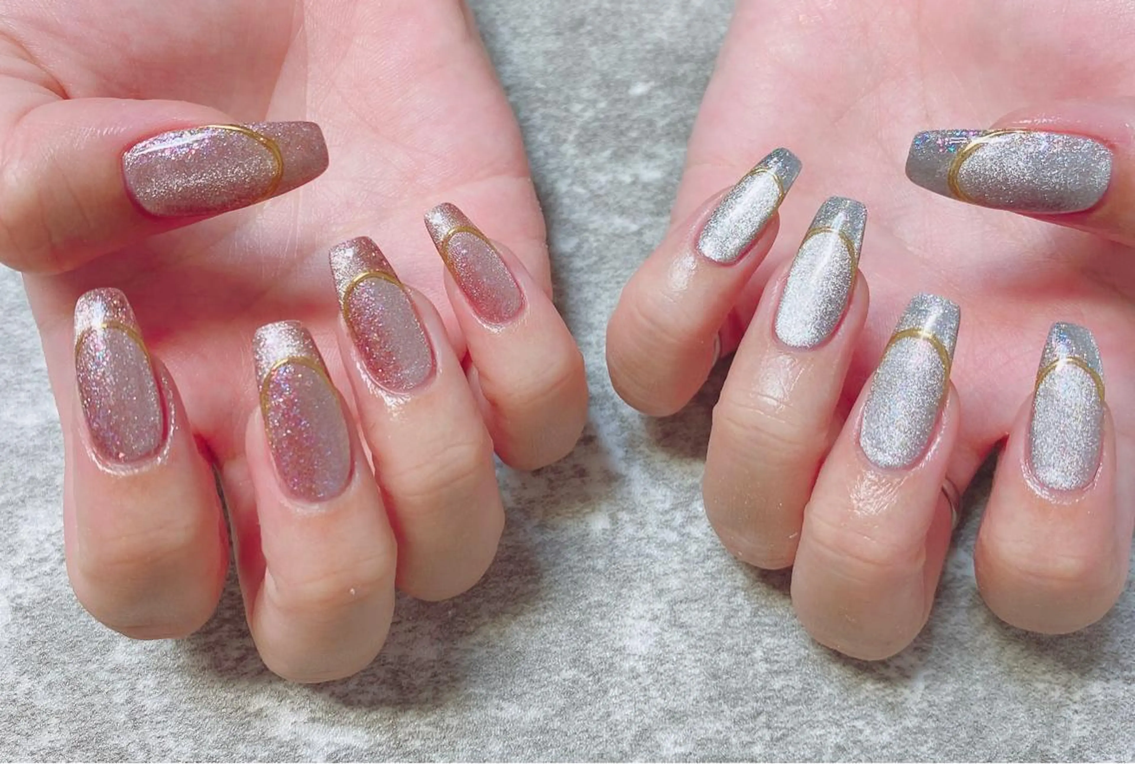 ネイル フレンチネイル マグネットネイル オンブレフレンチ ハンドネイル Riz nailのネイルデザイン