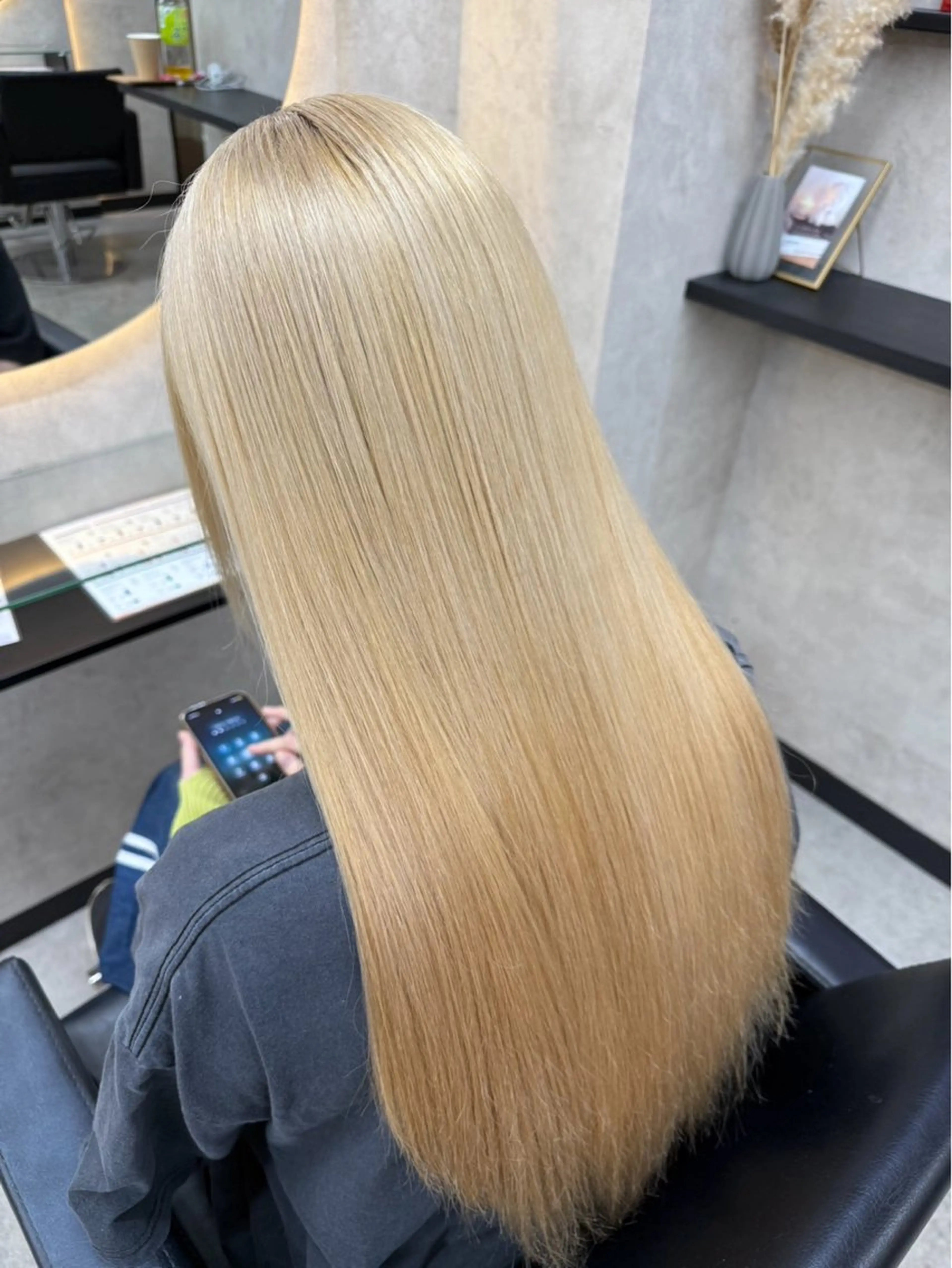 カラー 木崎 翼のヘアスタイル