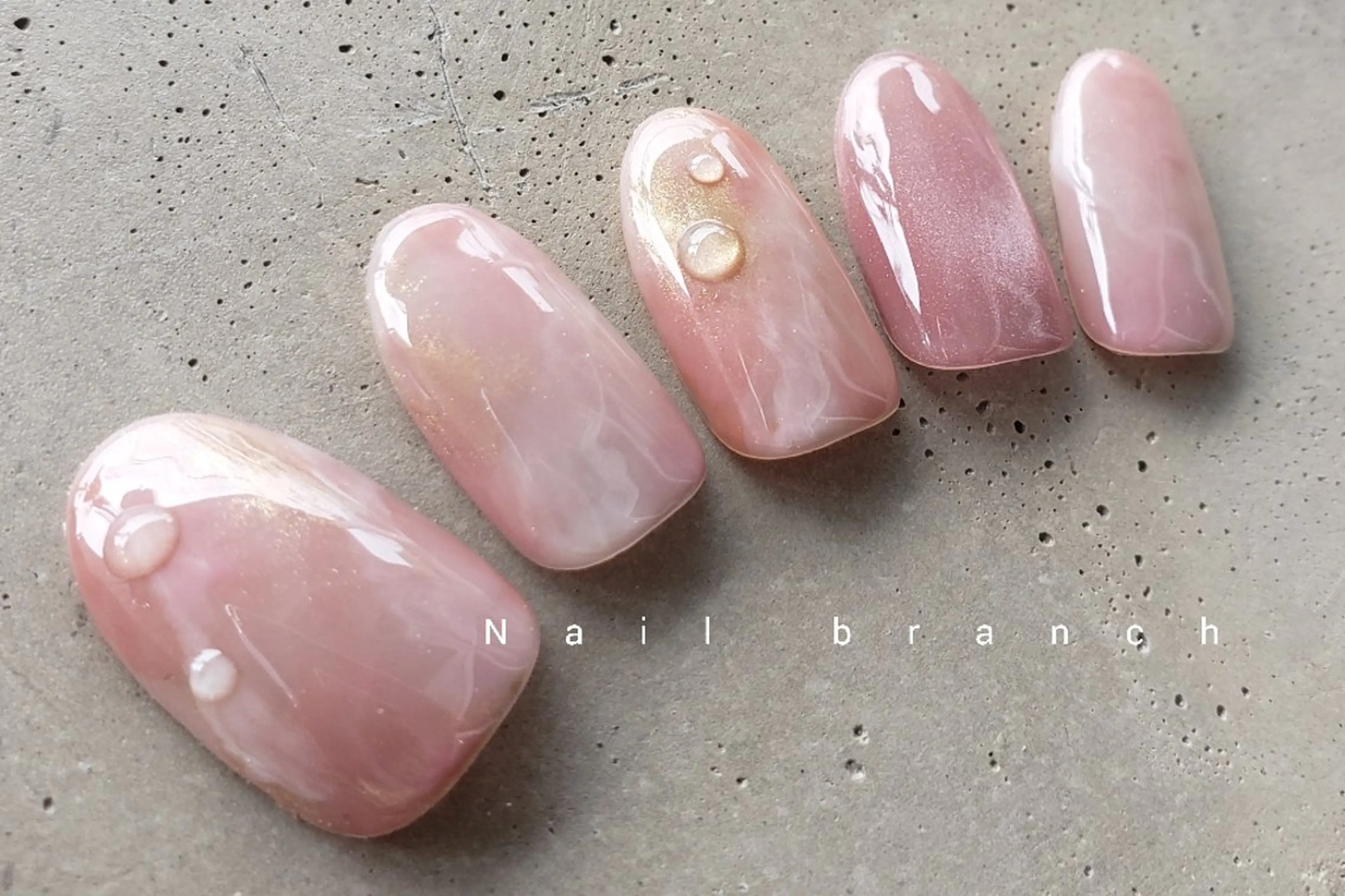 ネイル Nail branchのネイルデザイン