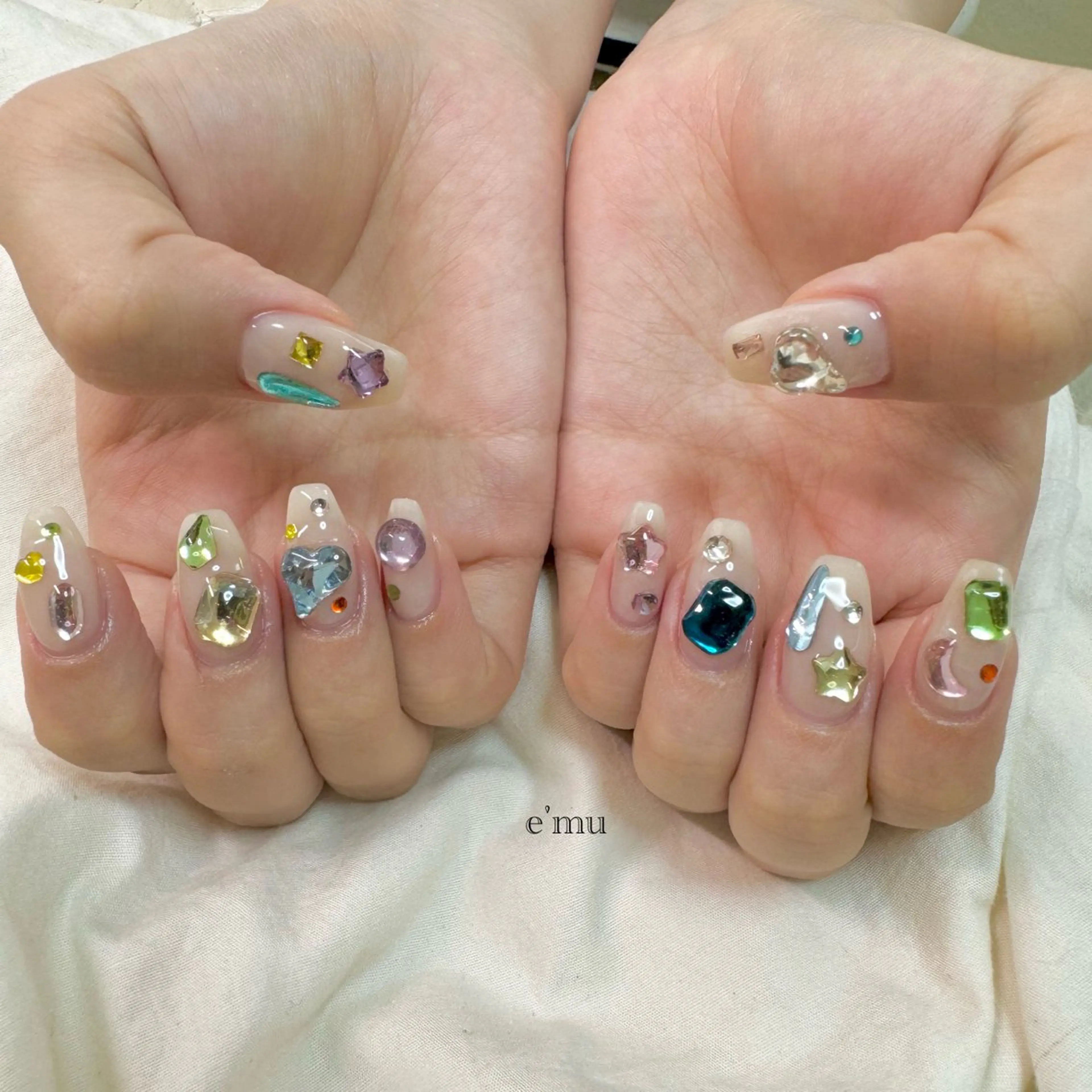 ネイル ハンドネイル nail salon e'mu💐のネイルデザイン