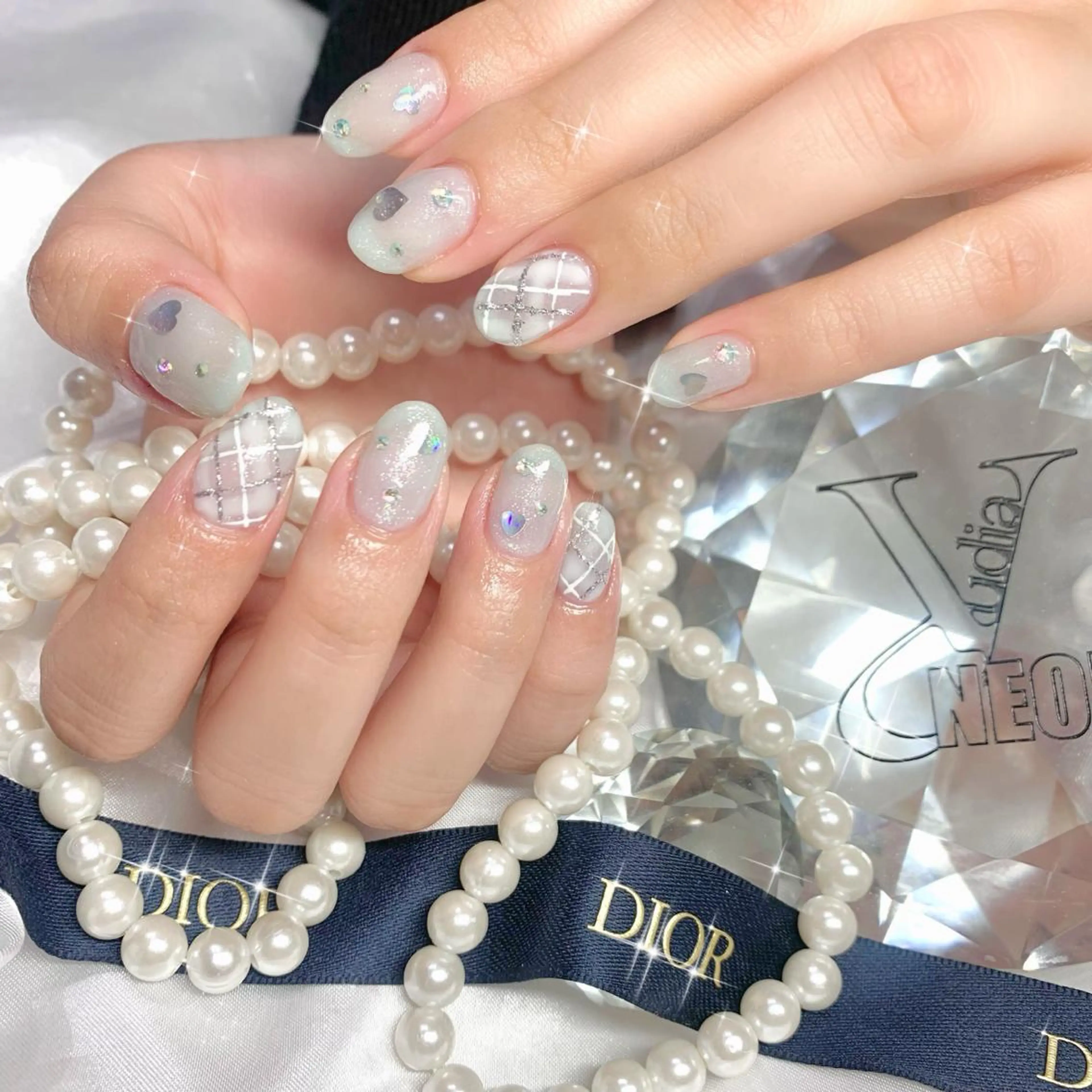 ネイル オーロラネイル フレンチネイル ジェルネイル 韓国ネイル 持ち込み élu by Noriko 前原のネイルデザイン