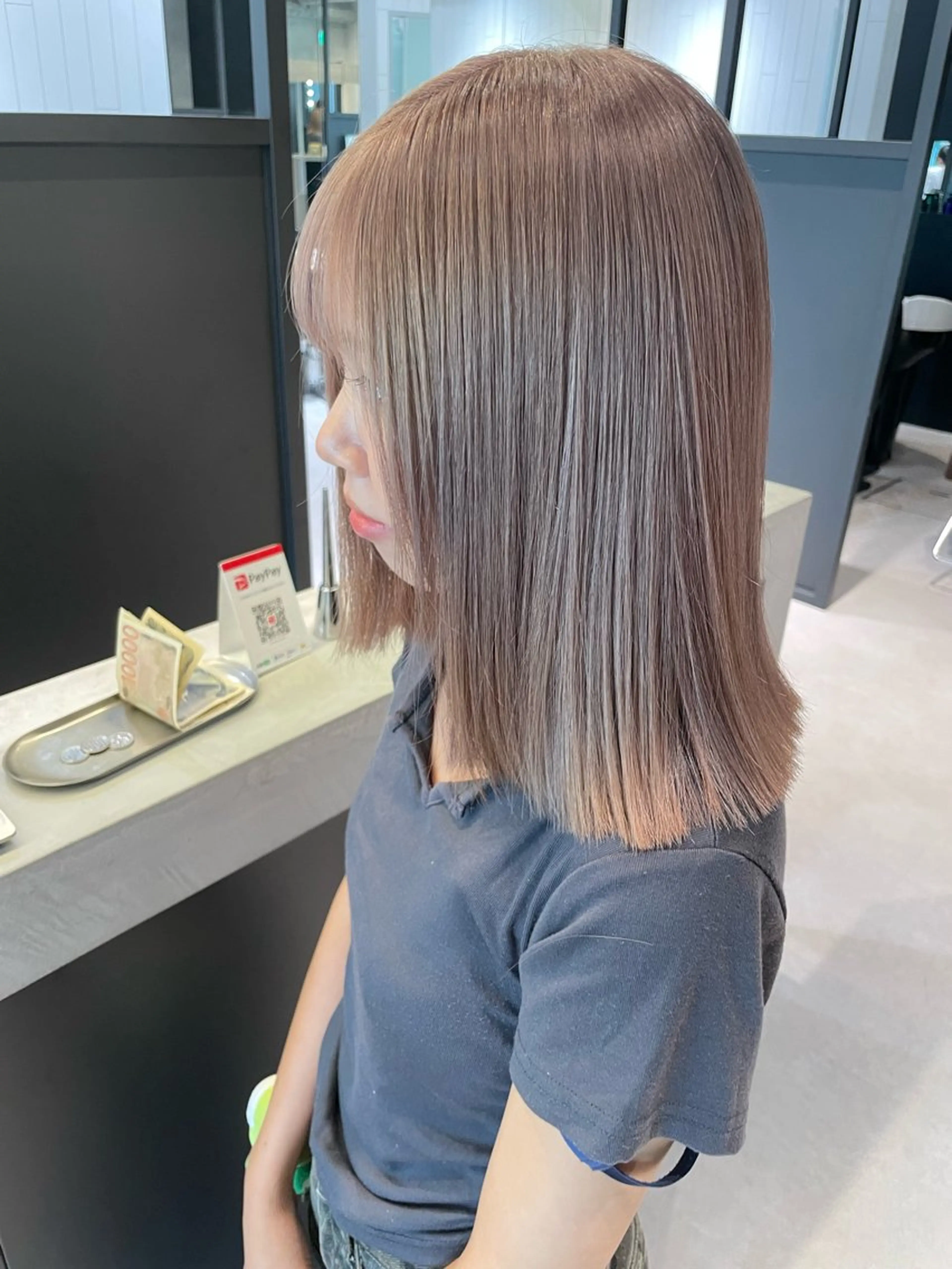 ミディアム 切りっぱなしロブ 冨岡 祐太郎✂️のヘアスタイル