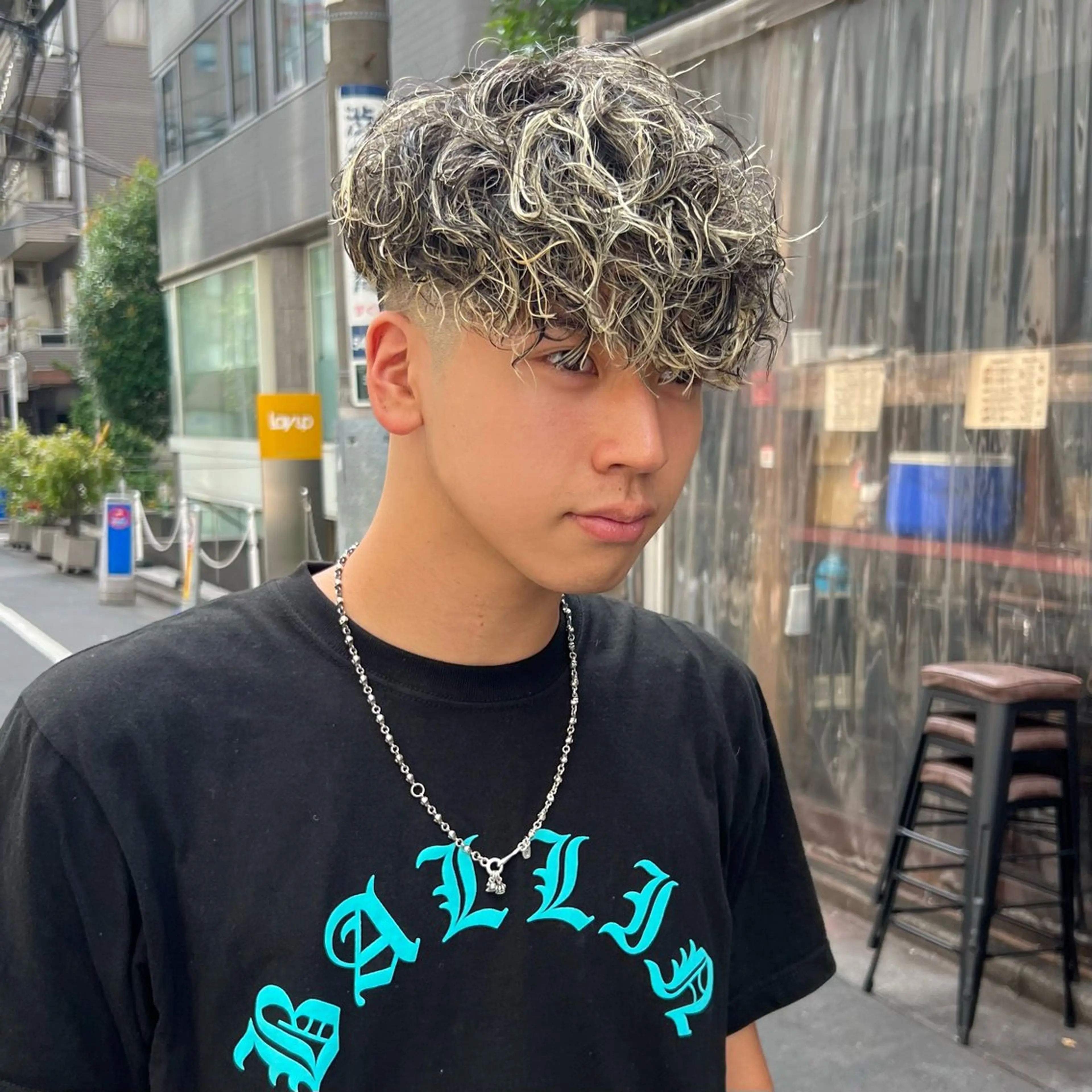 カラー パーマ メンズ メンズハイライト メンズメッシュ ハイライトカラー メッシュ 渋谷/メンズ特化/ ショーゴのヘアスタイル