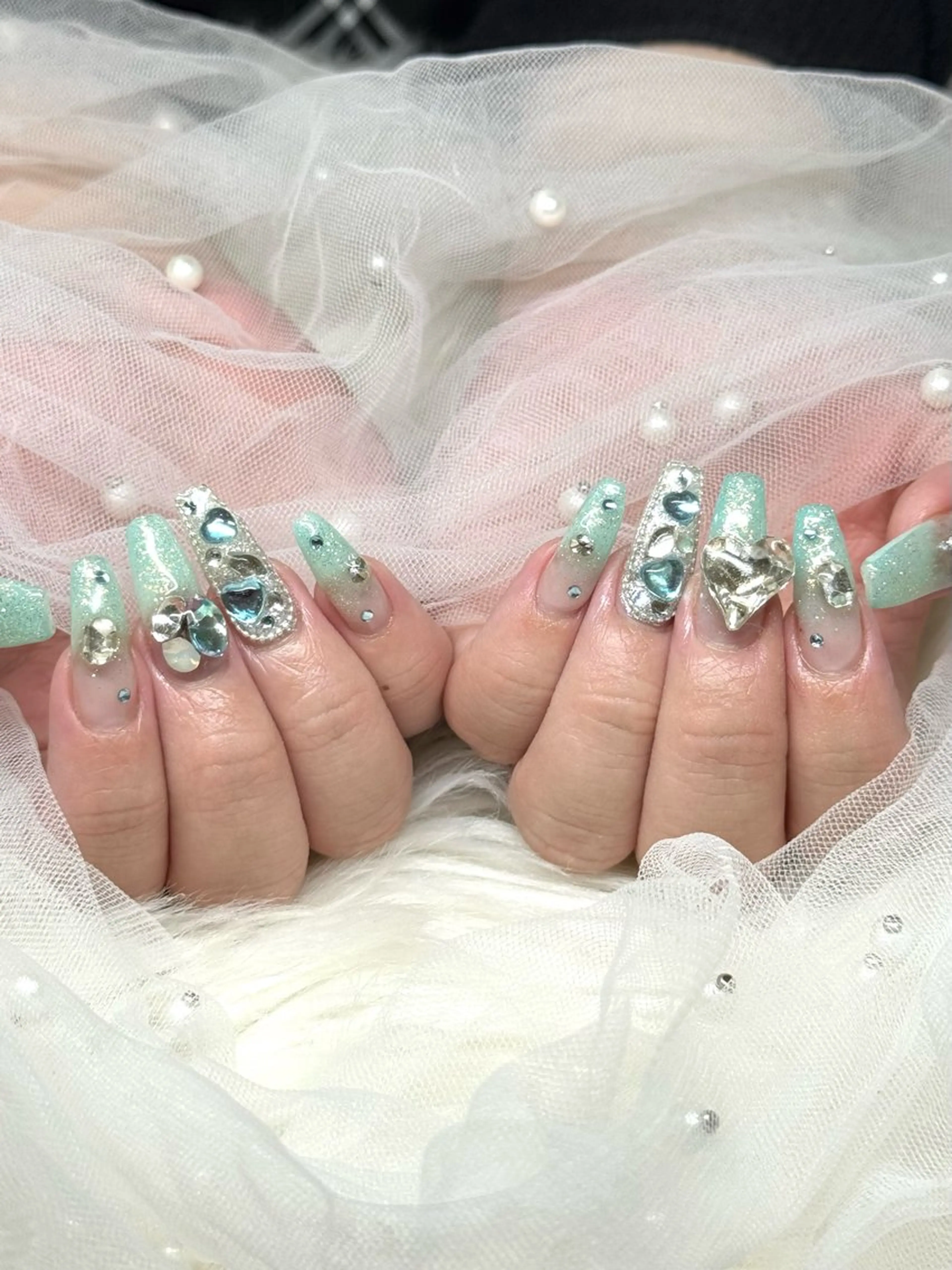 ネイル ハンドネイル LUCAS 千葉 AOI💅🏾💕のネイルデザイン