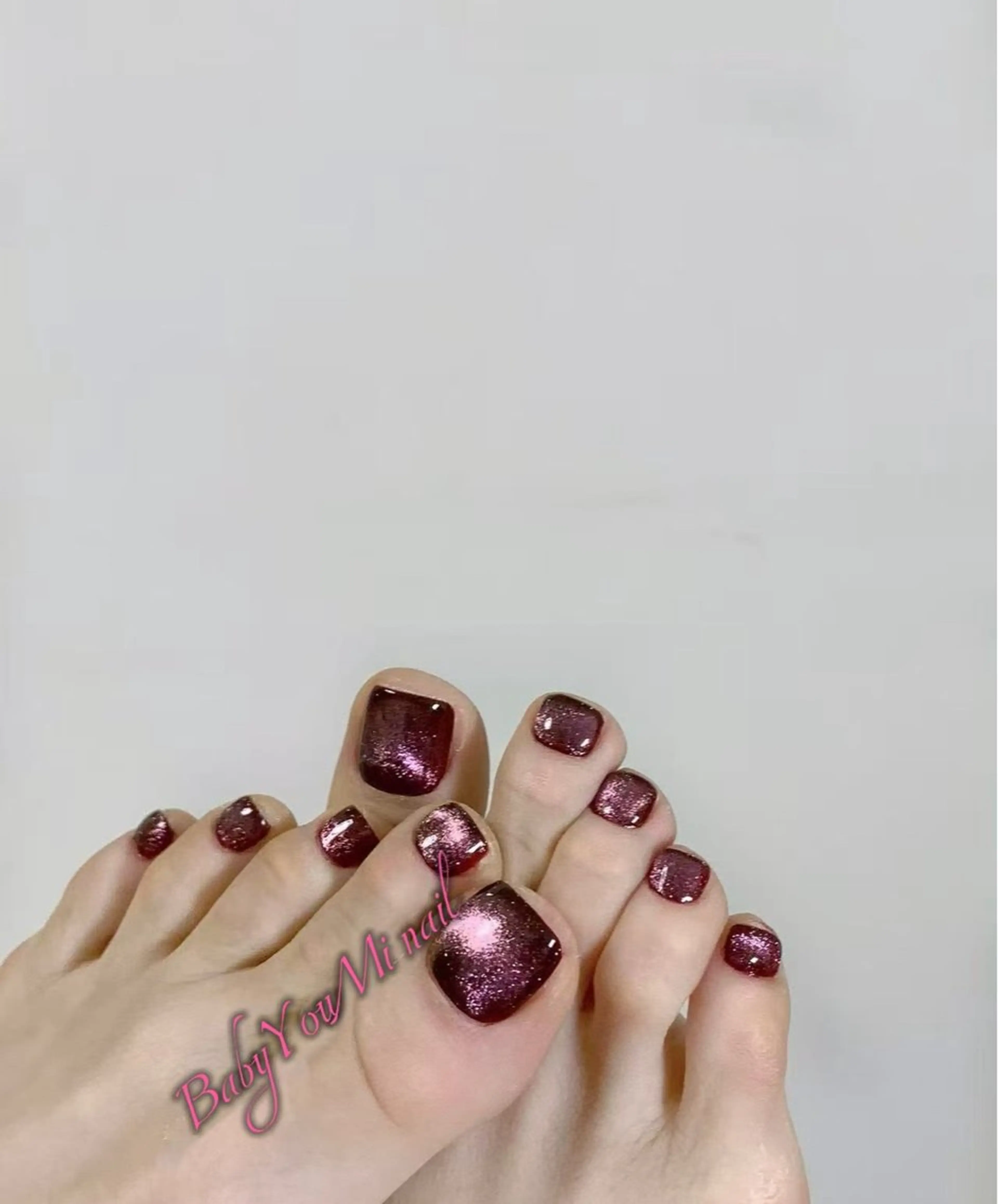 ネイル オーロラネイル 成人式 フットネイル フレンチネイル ジェルネイル フットネイル 相沢 さやかのネイルデザイン