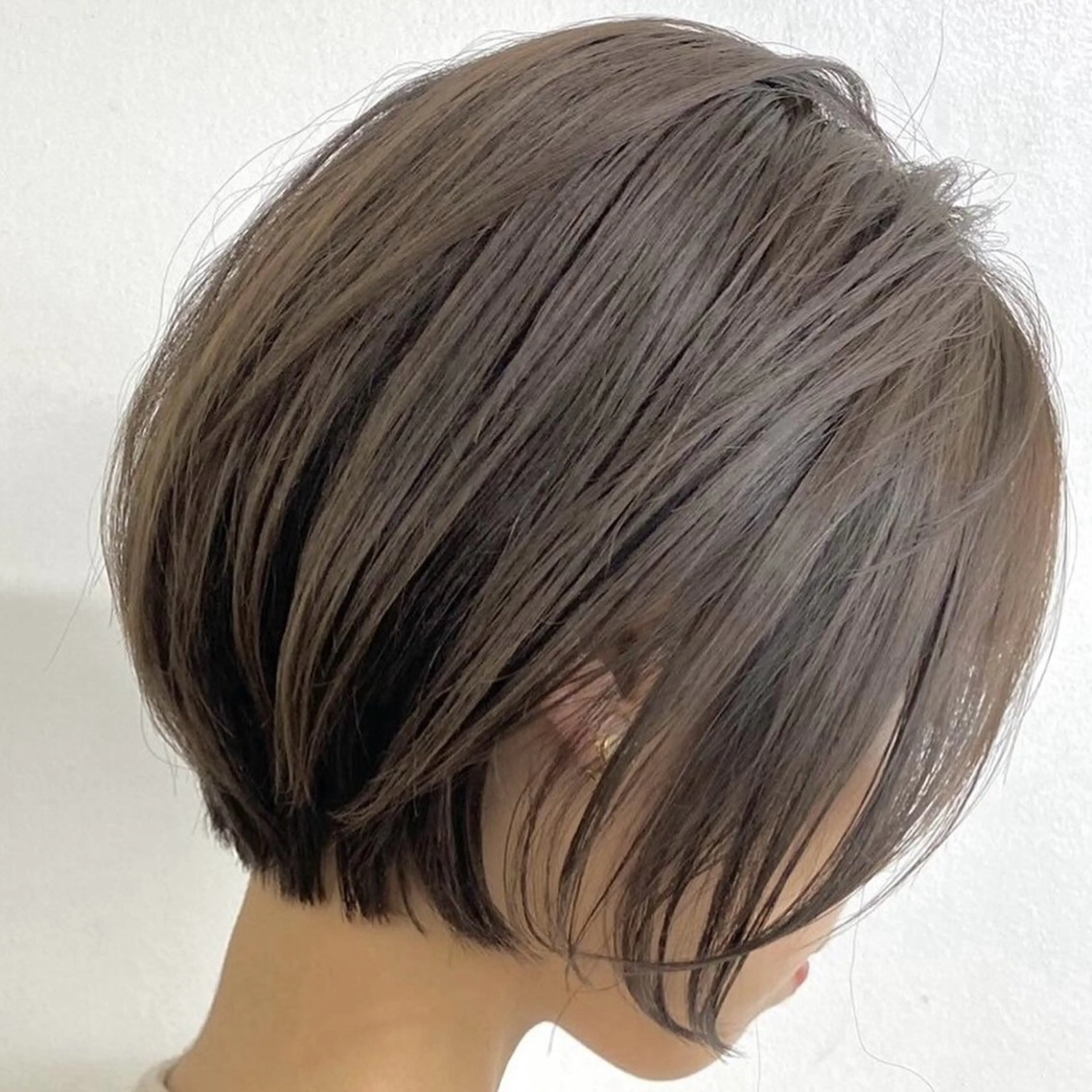 ショート カラー ヘアアレンジ fifth Tokyo所属・fifth 石川 凪のヘアスタイル
