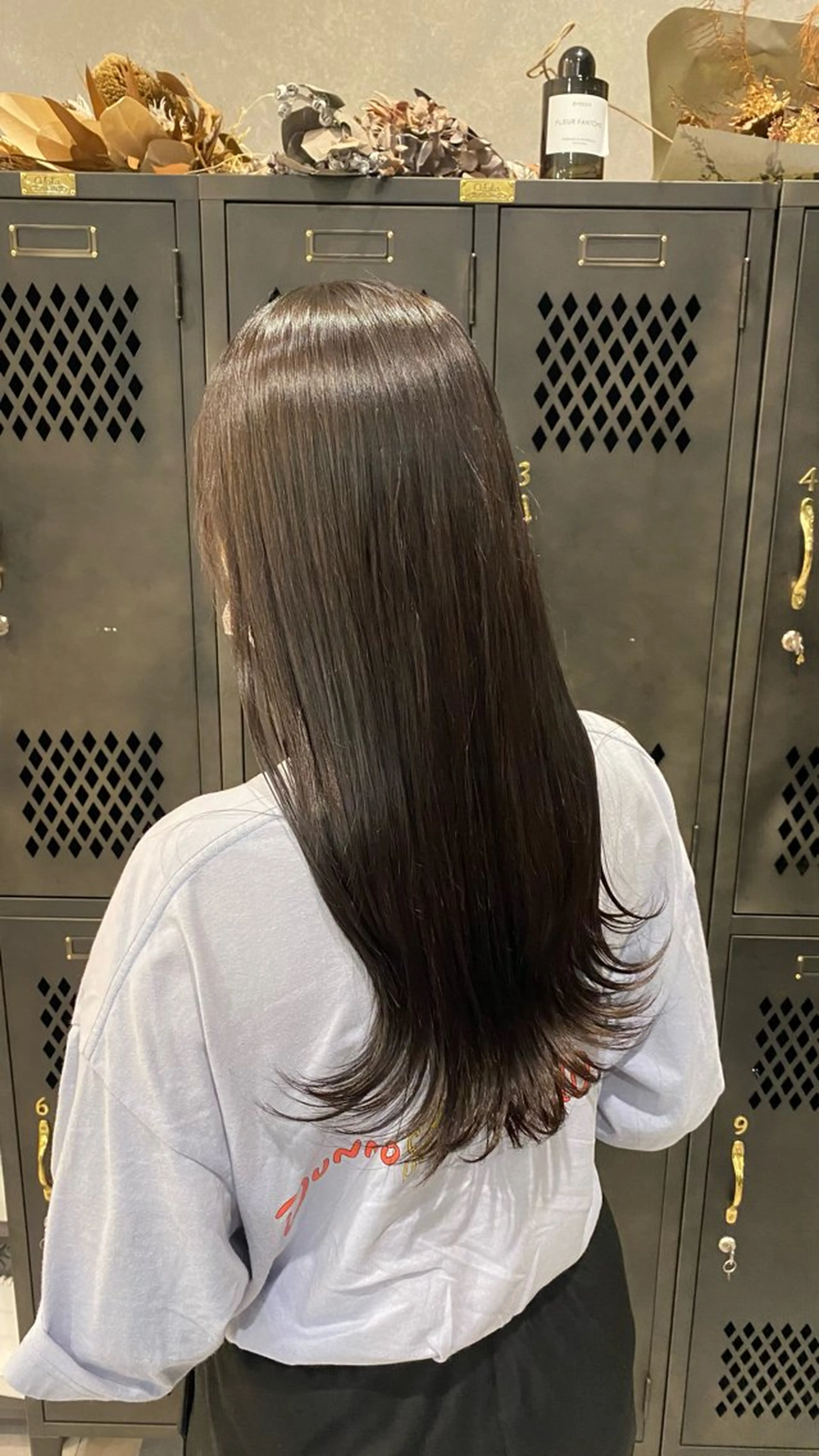 ロング カラー ブラウンカラー 豊橋/菜月/ブリーチ /艶カラーハイトーンのヘアスタイル