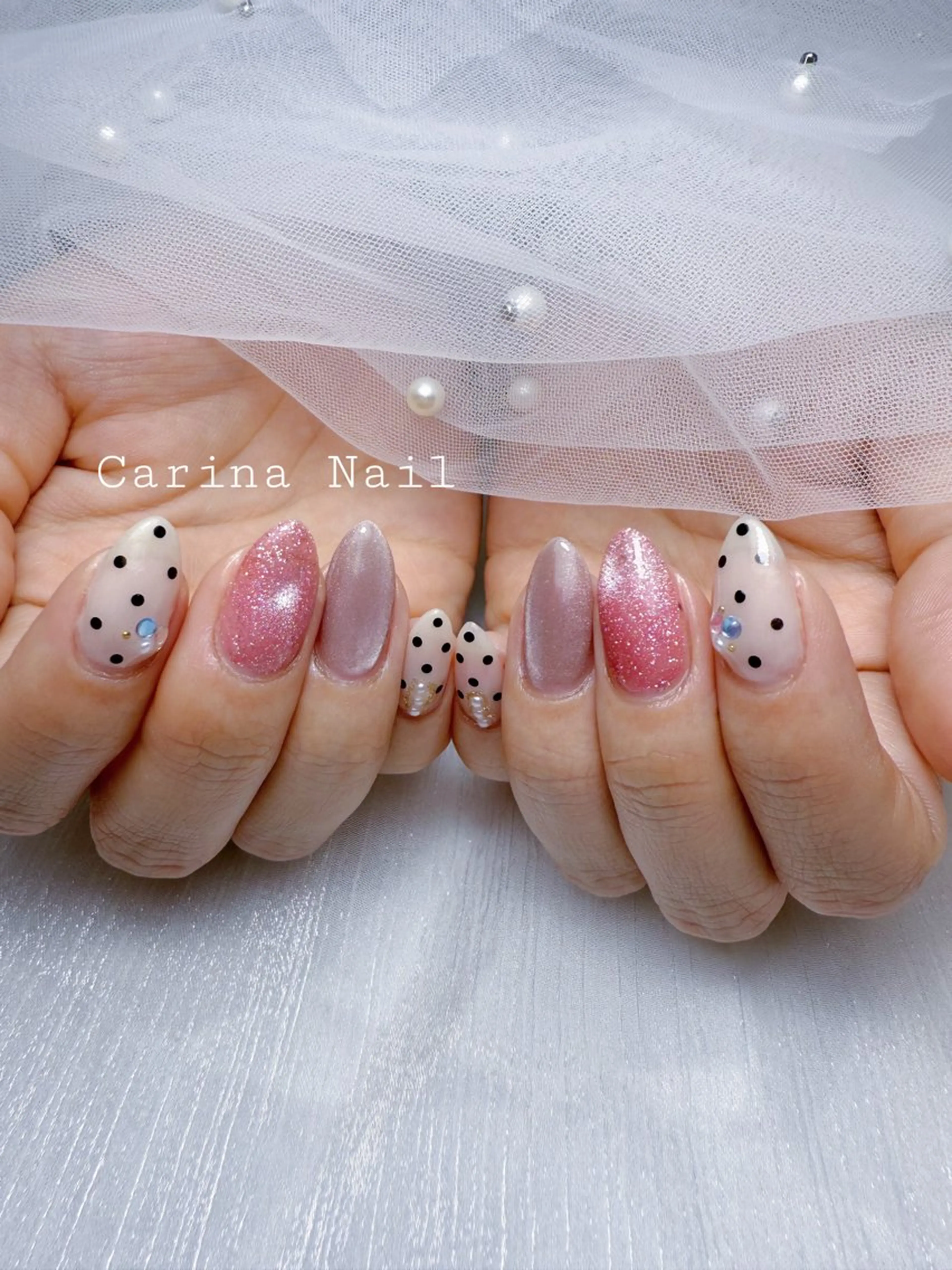ネイル ドット ピンク Carina Nailのネイルデザイン