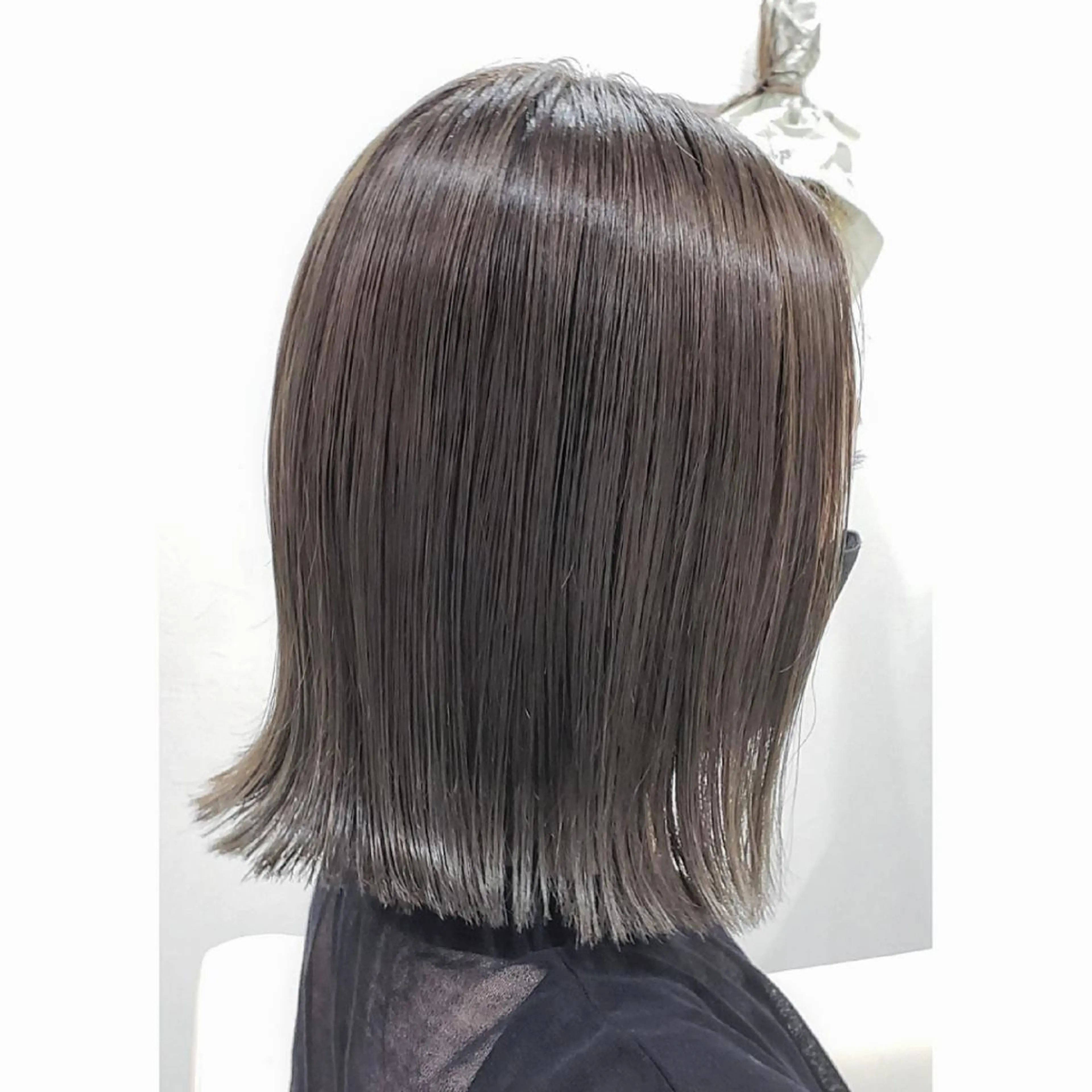 ミディアム カラー ヘアアレンジ グレージュ オリーブグレージュ オリーブグレー オレンジ 髪質改善 ヘアカラー トリートメント 髪質改善サロン🍃 AIRI のヘアスタイル