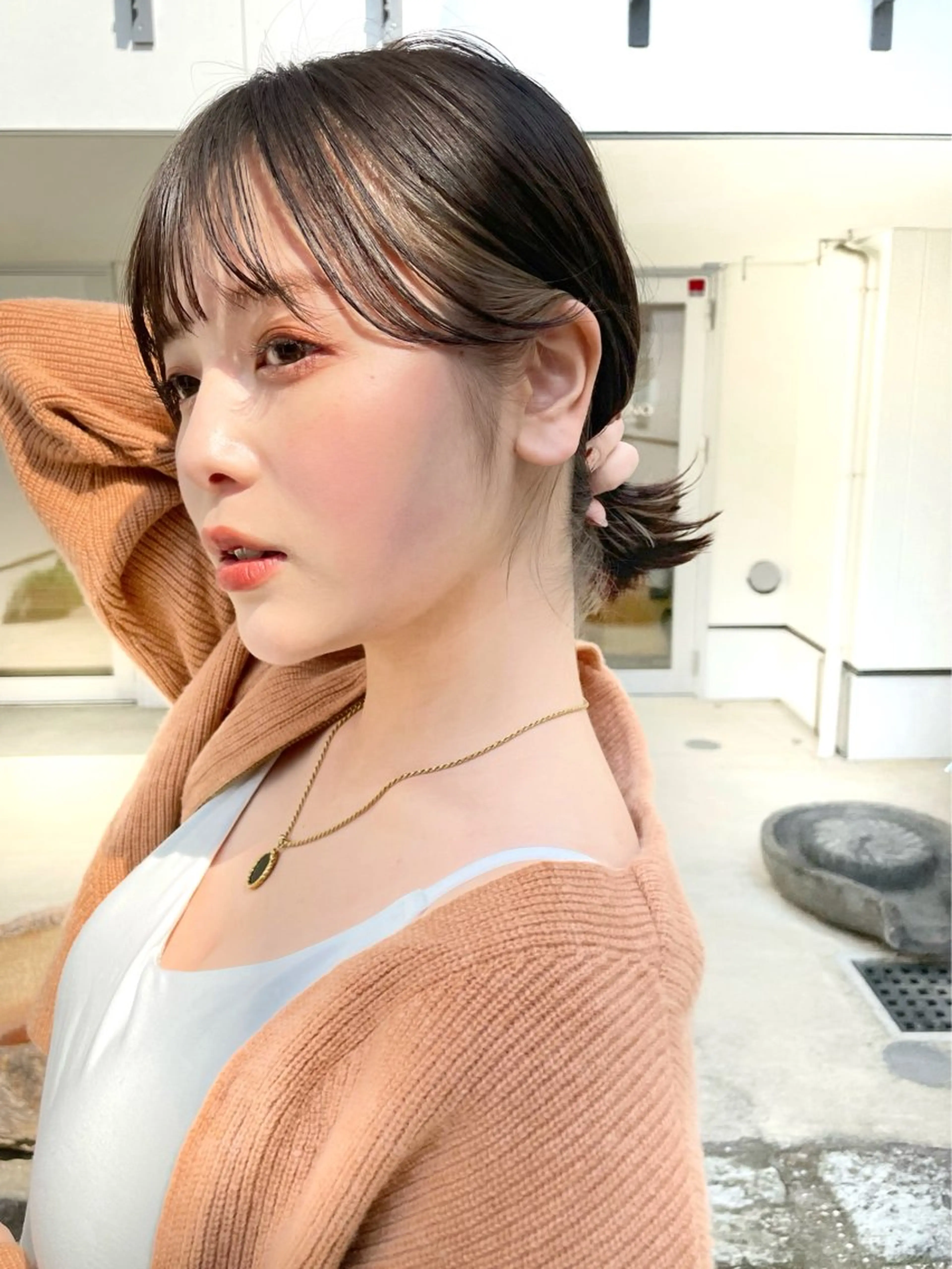 ミディアム カラー 切りっぱなしボブ ボブレイヤー ボブ くびれヘア 顔まわりレイヤー カット ヘアカラー 結べるレイヤーボブ くびれLady表参道のヘアスタイル