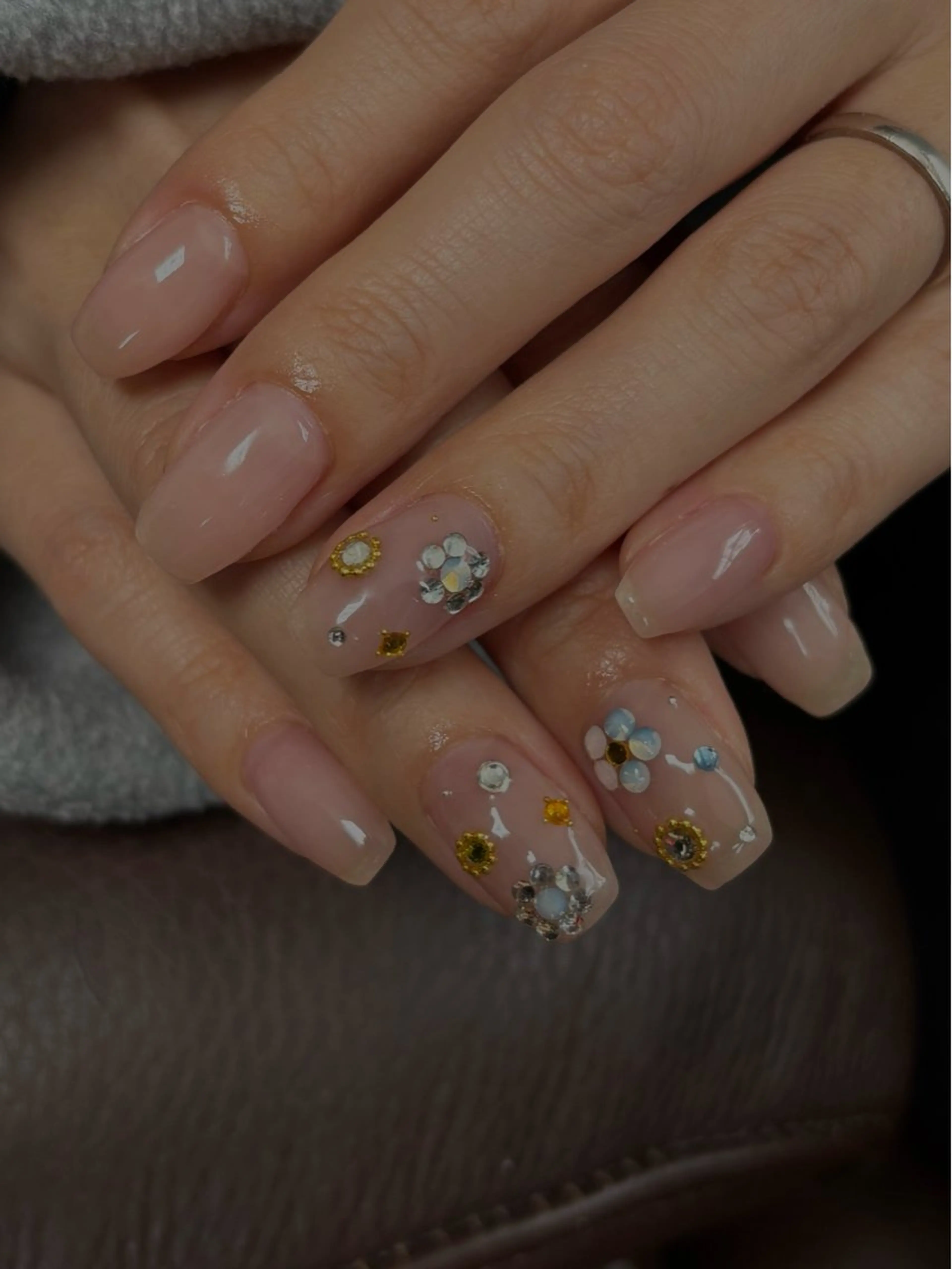 ネイル ハンドネイル 爪塗屋 さんのネイルデザイン