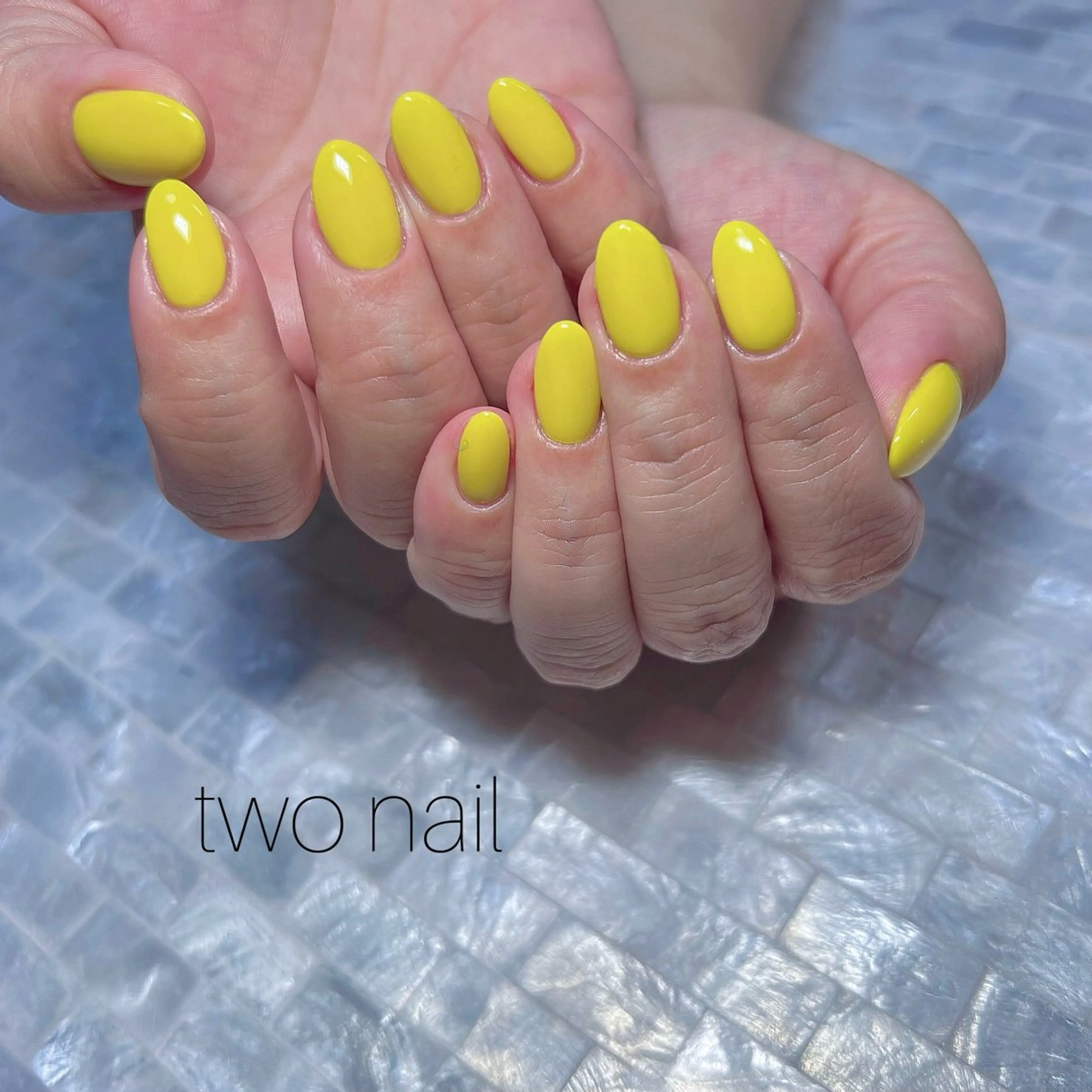 ネイル ネイルチップ ホワイト ハンドネイル two nailのネイルデザイン