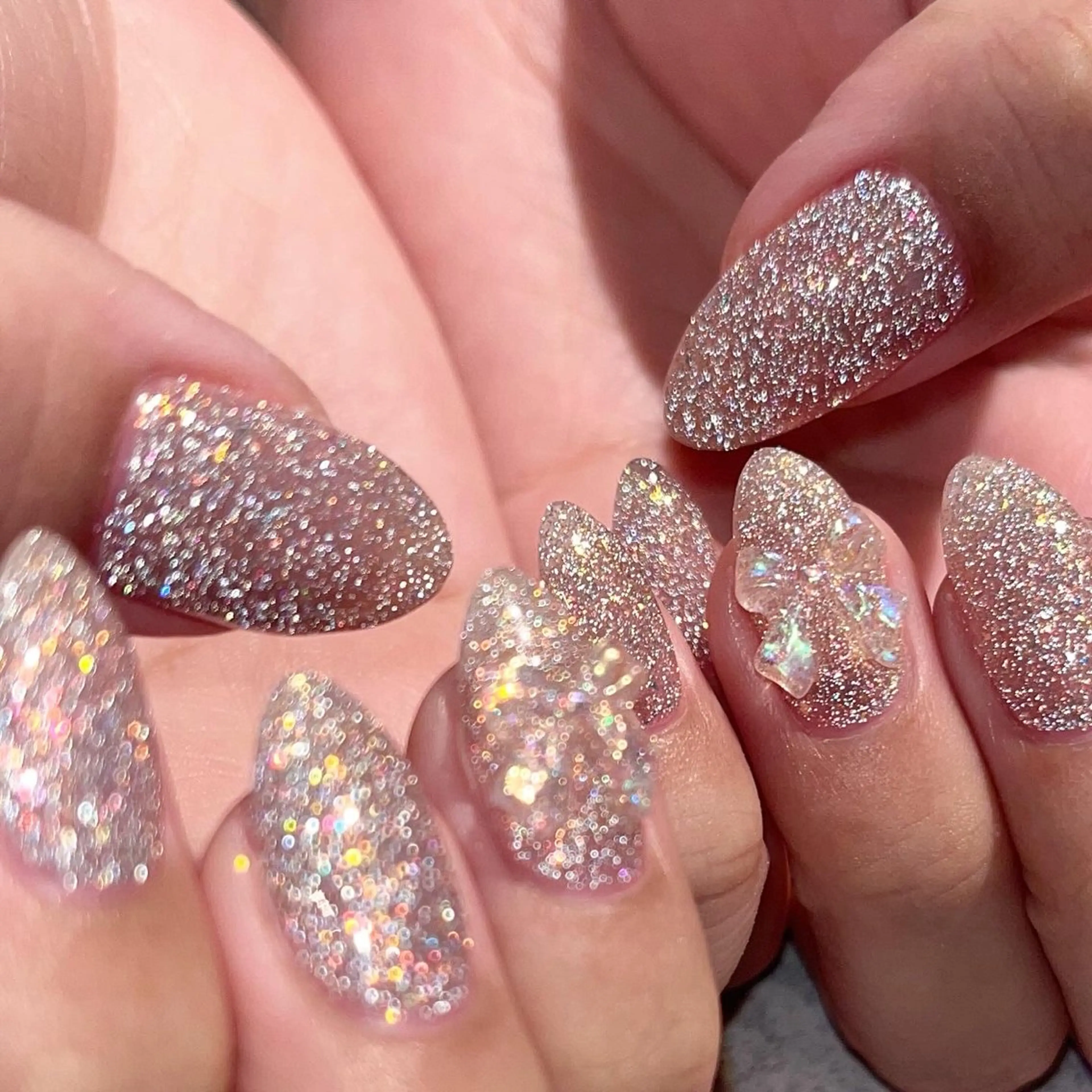 ネイル ハンドネイル ハンドケア FUKA🥂✨ 個性派⌇アートネイルのネイルデザイン