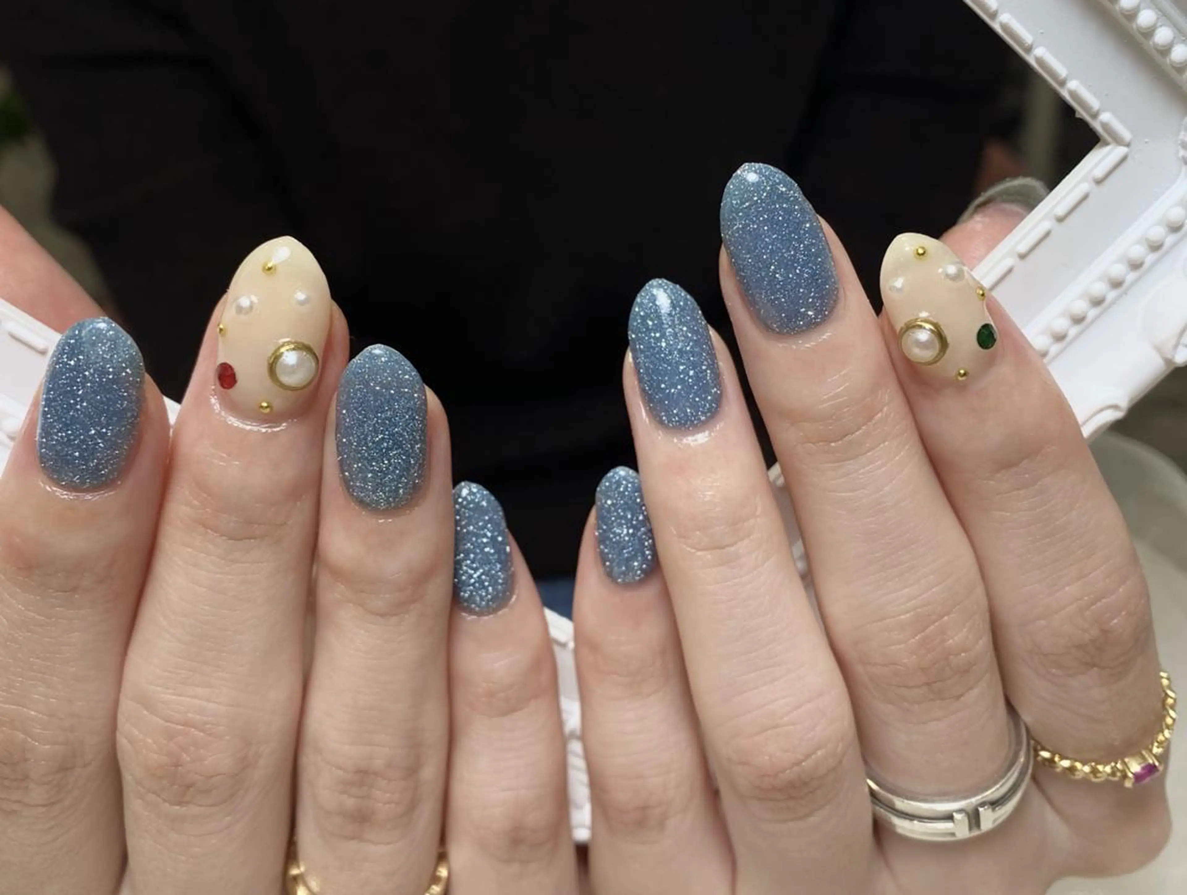 ネイル 🌼リオナ ♥️のネイルデザイン