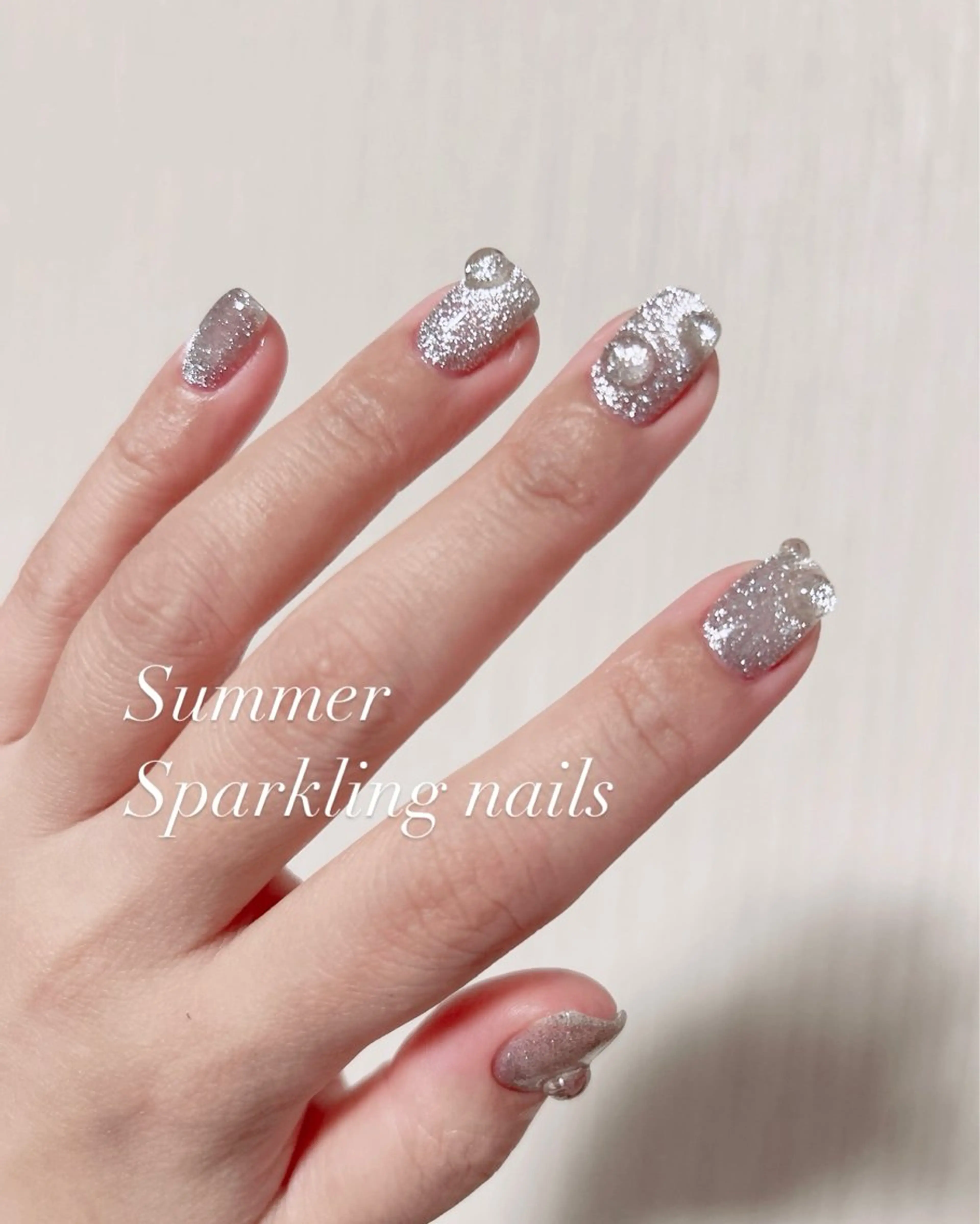 ネイル 透灯 TOUTOU 🪄のネイルデザイン