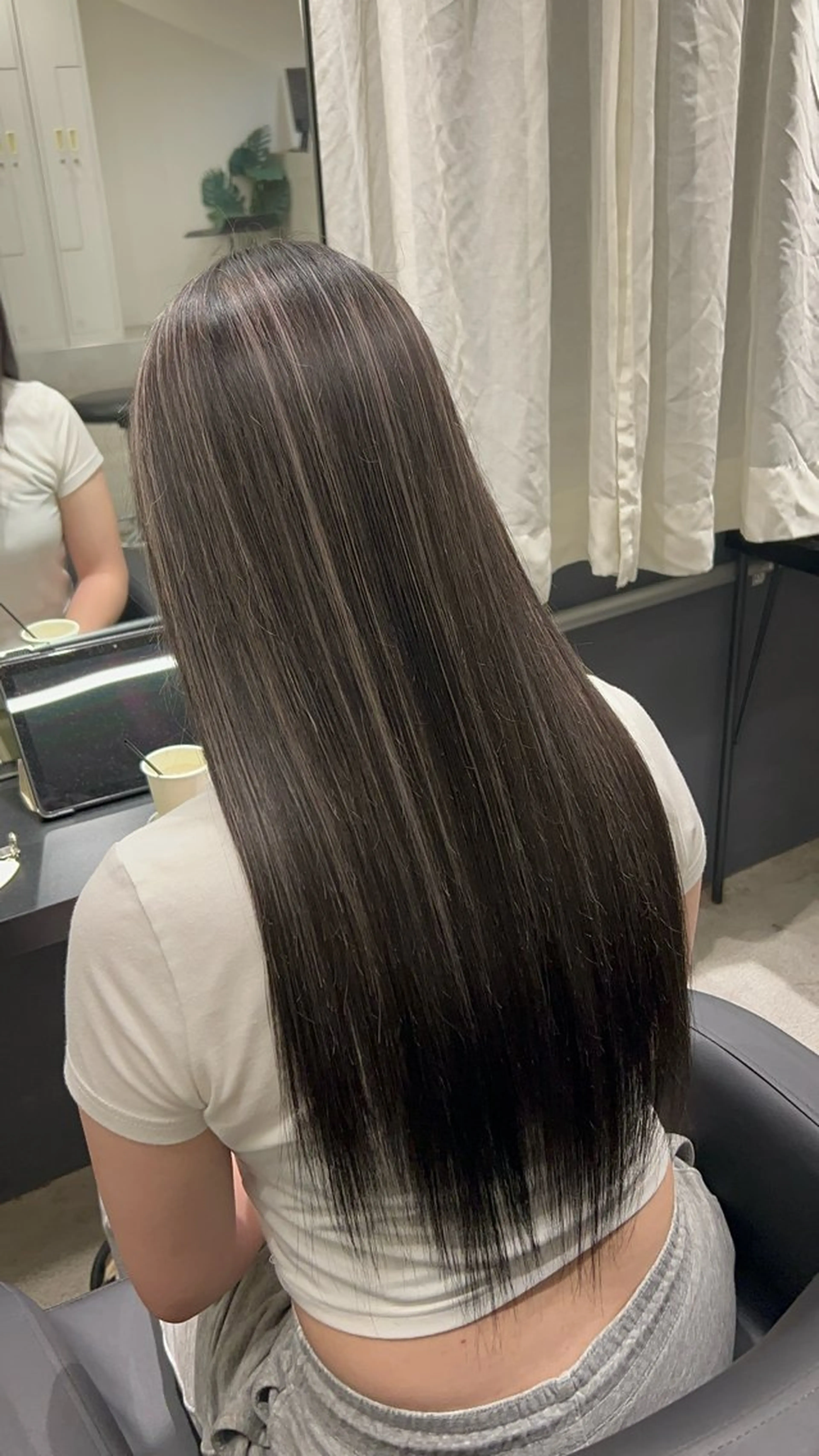 カラー ハイライトカラー ヘアカラー YUDAIブリーチ• カラー/心斎橋•難波のヘアスタイル