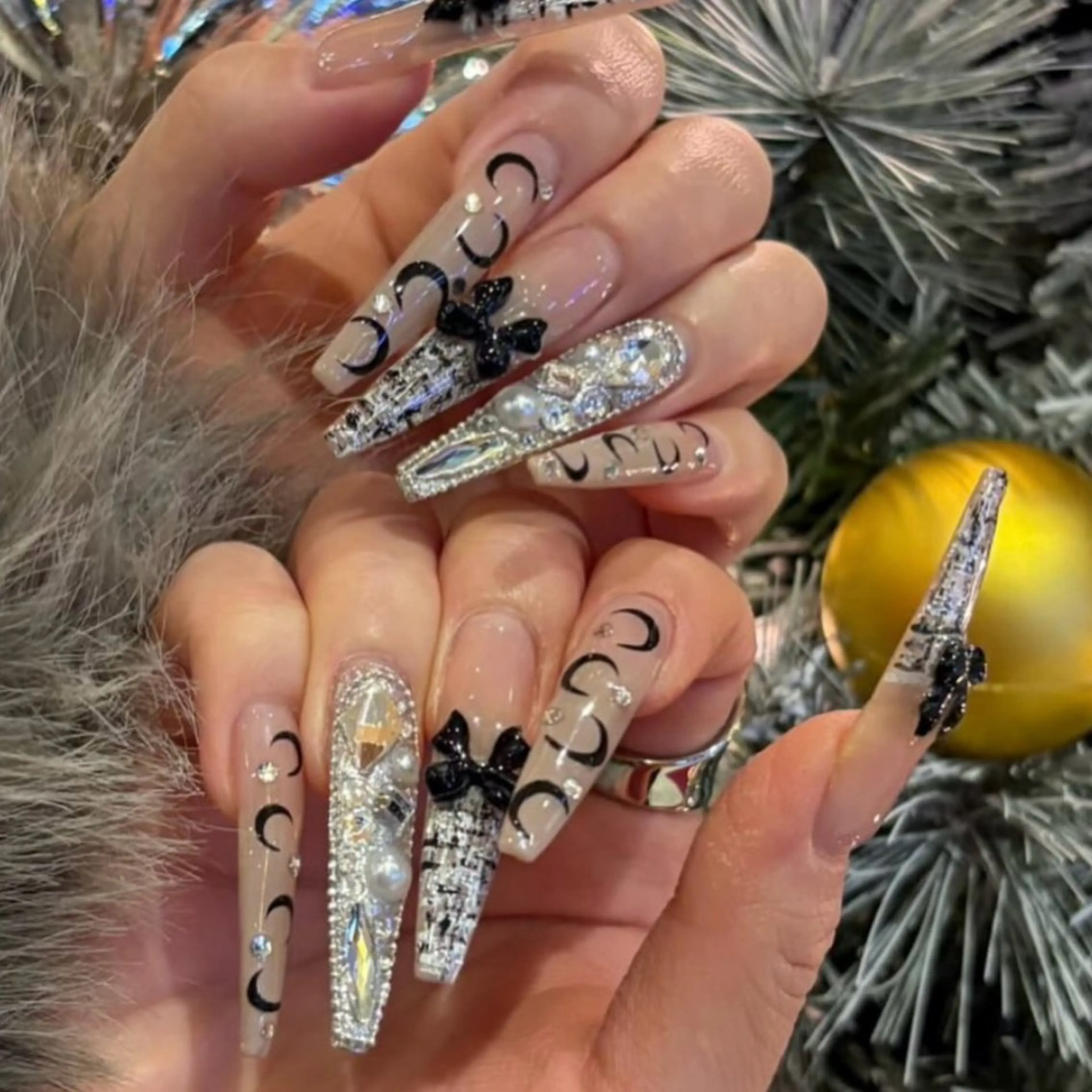 ネイル ハンドネイル BERA NAILSのネイルデザイン