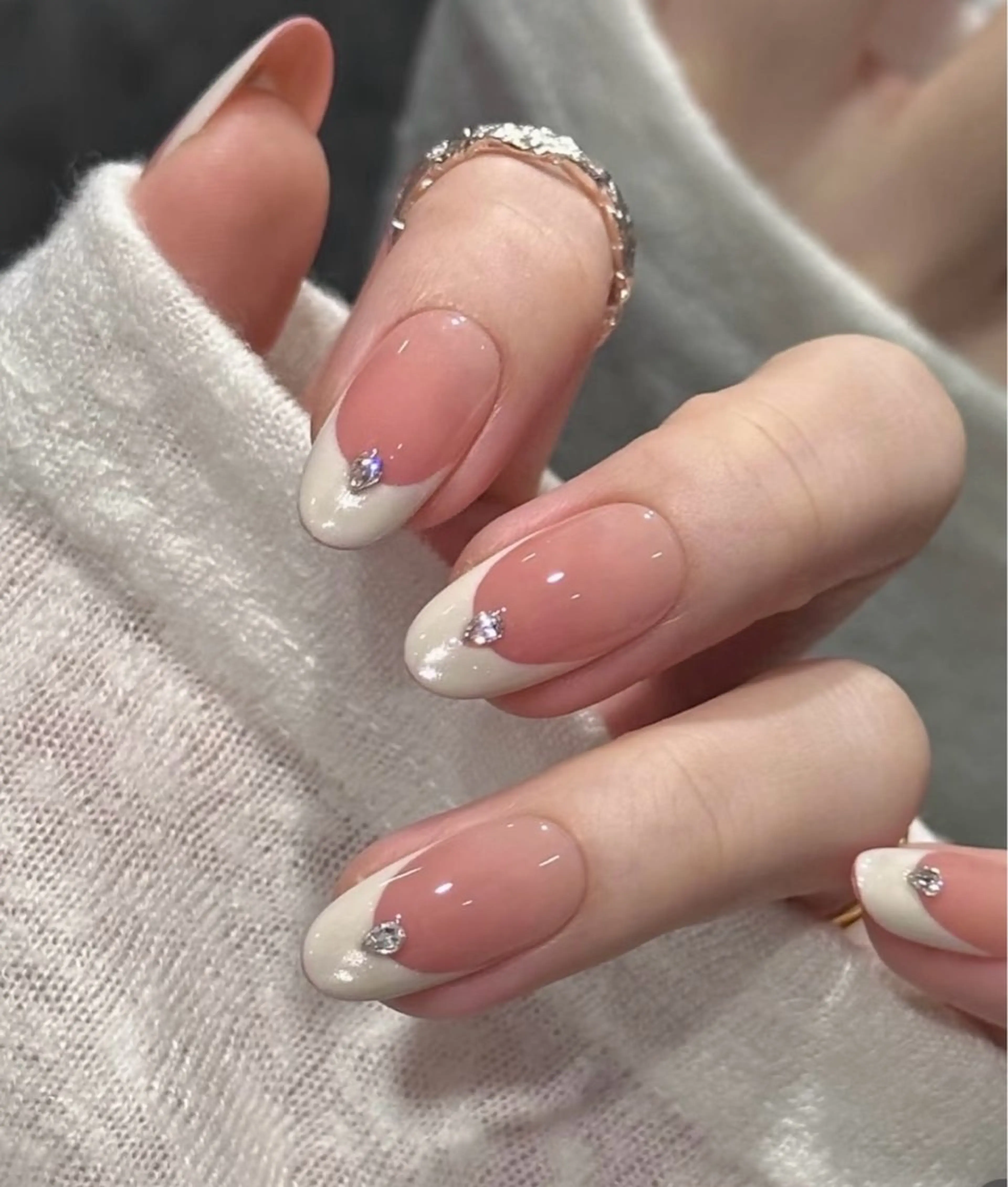 ネイル ハンドネイル Dione Nail カオリのネイルデザイン