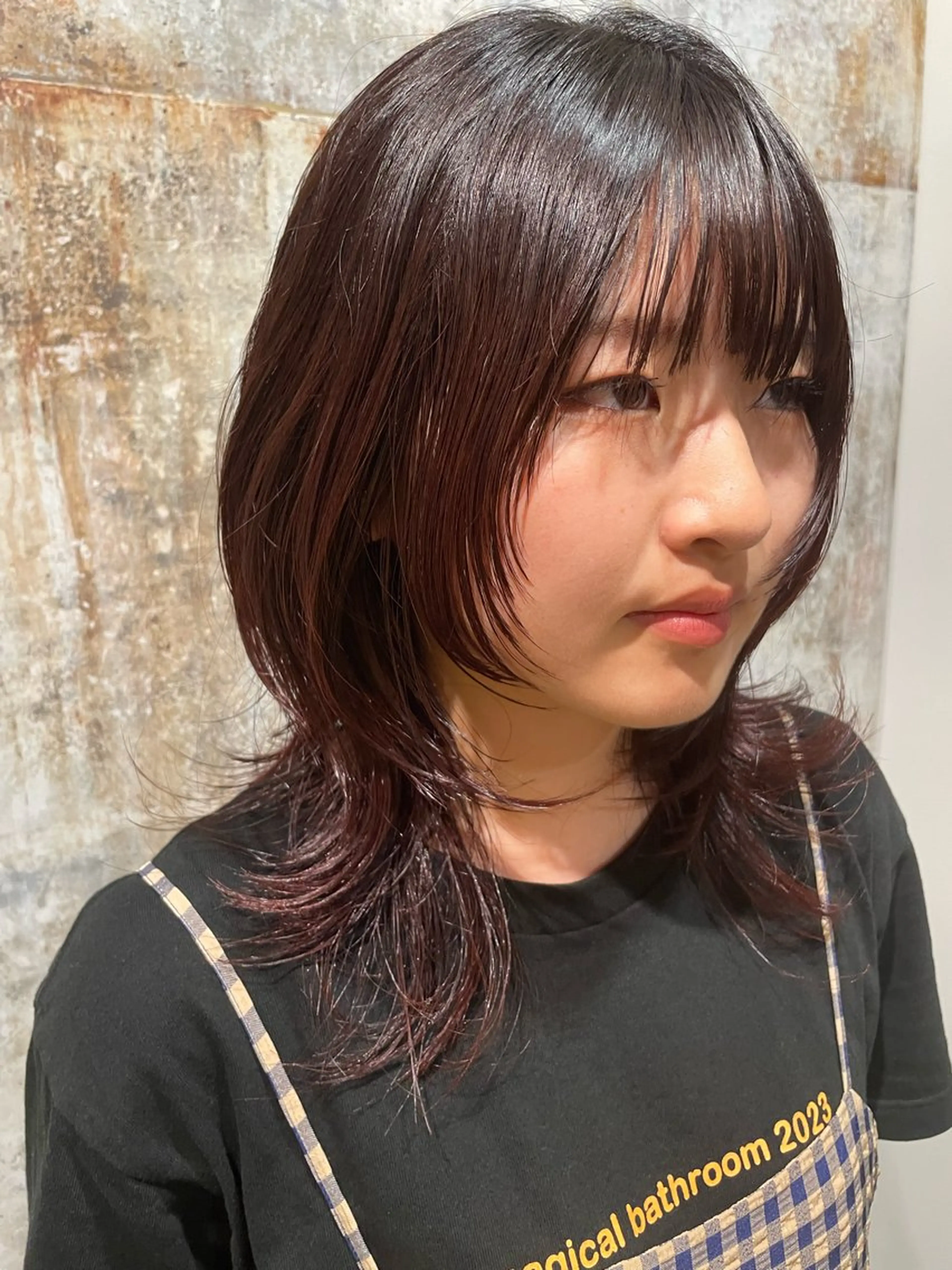 セミロング カラー ボルドーカラー 透明感カラー デザインカラー グラデーションカラー レッドカラー 【お洒落パーマ】 Elme　肥塚康汰郎のヘアスタイル