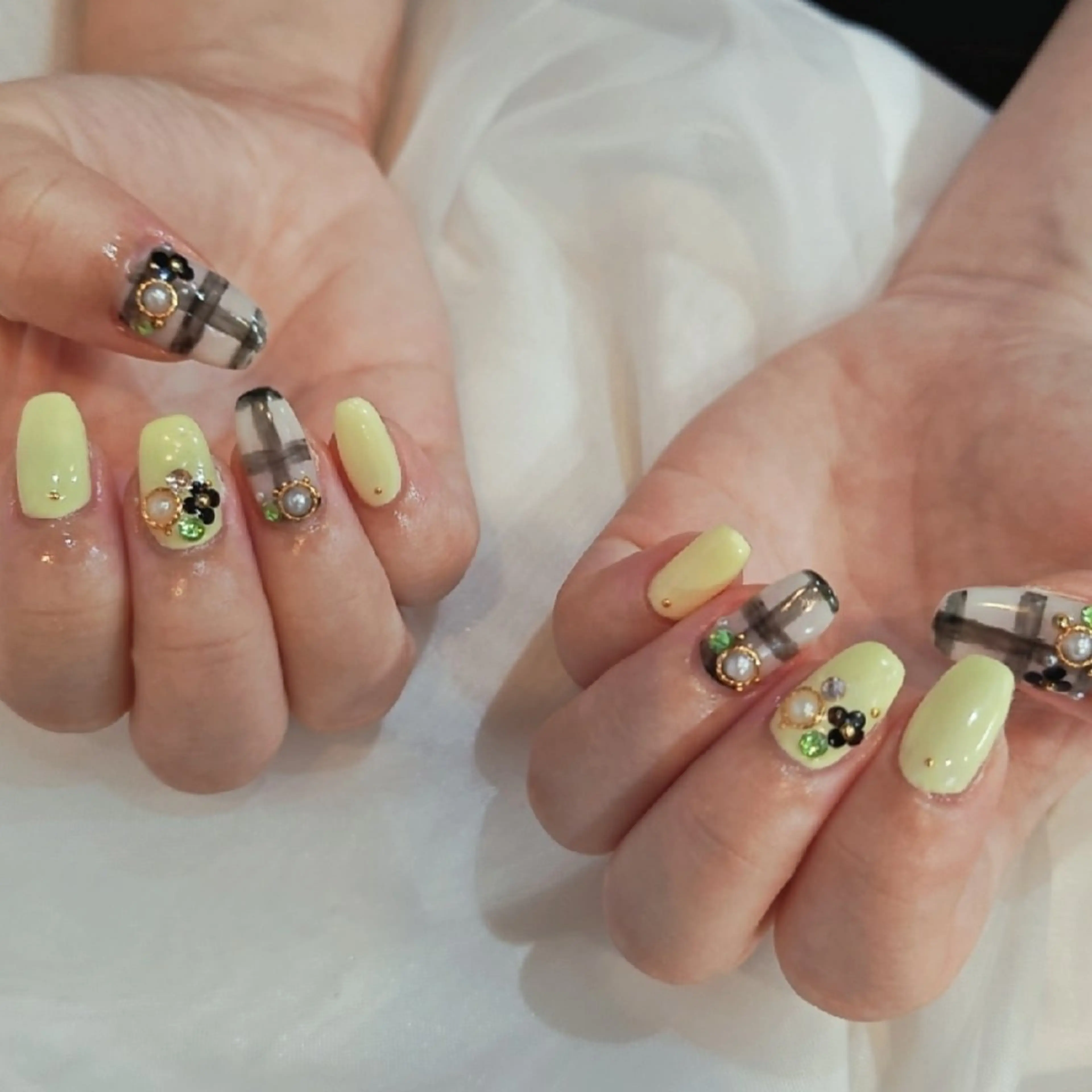 ネイル 夏ネイル ハンドネイル felicita服部店所属・felicita fumi♡のネイルデザイン