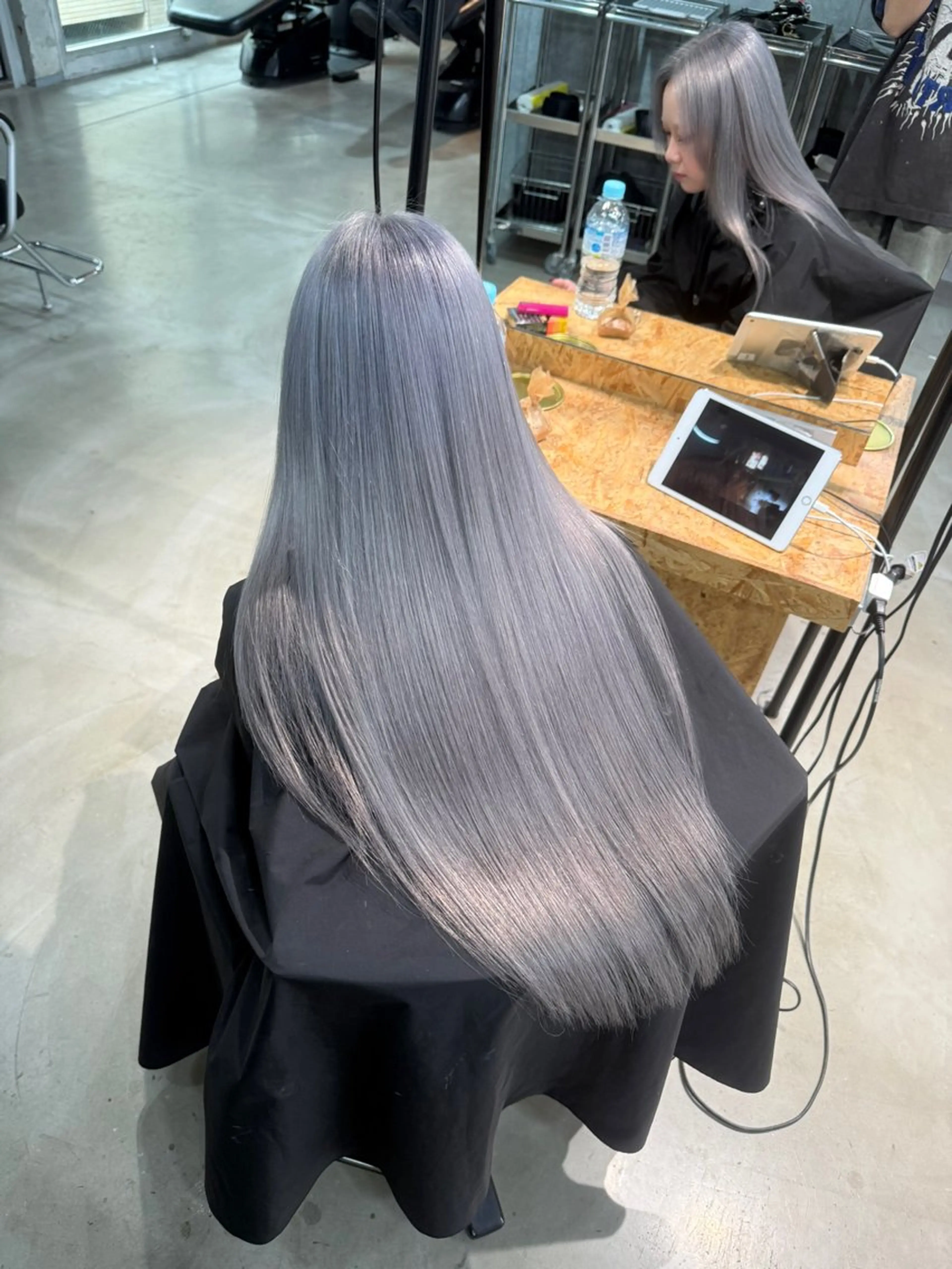 カラー ヘアカラー はなえ/ブリーチ/複 雑履歴修正のヘアスタイル