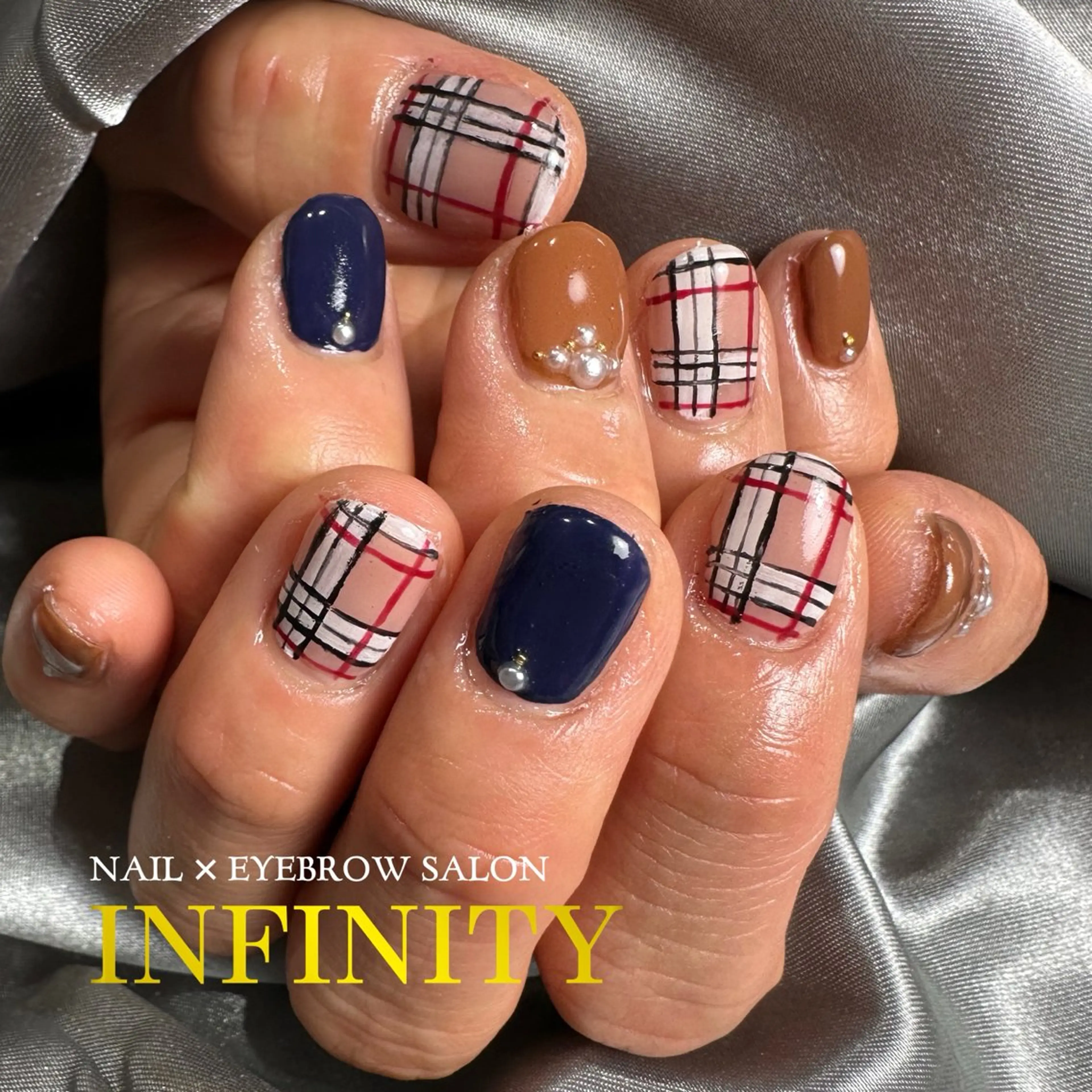 ネイル 冬ネイル ハンドネイル INFINITY Sachiのネイルデザイン