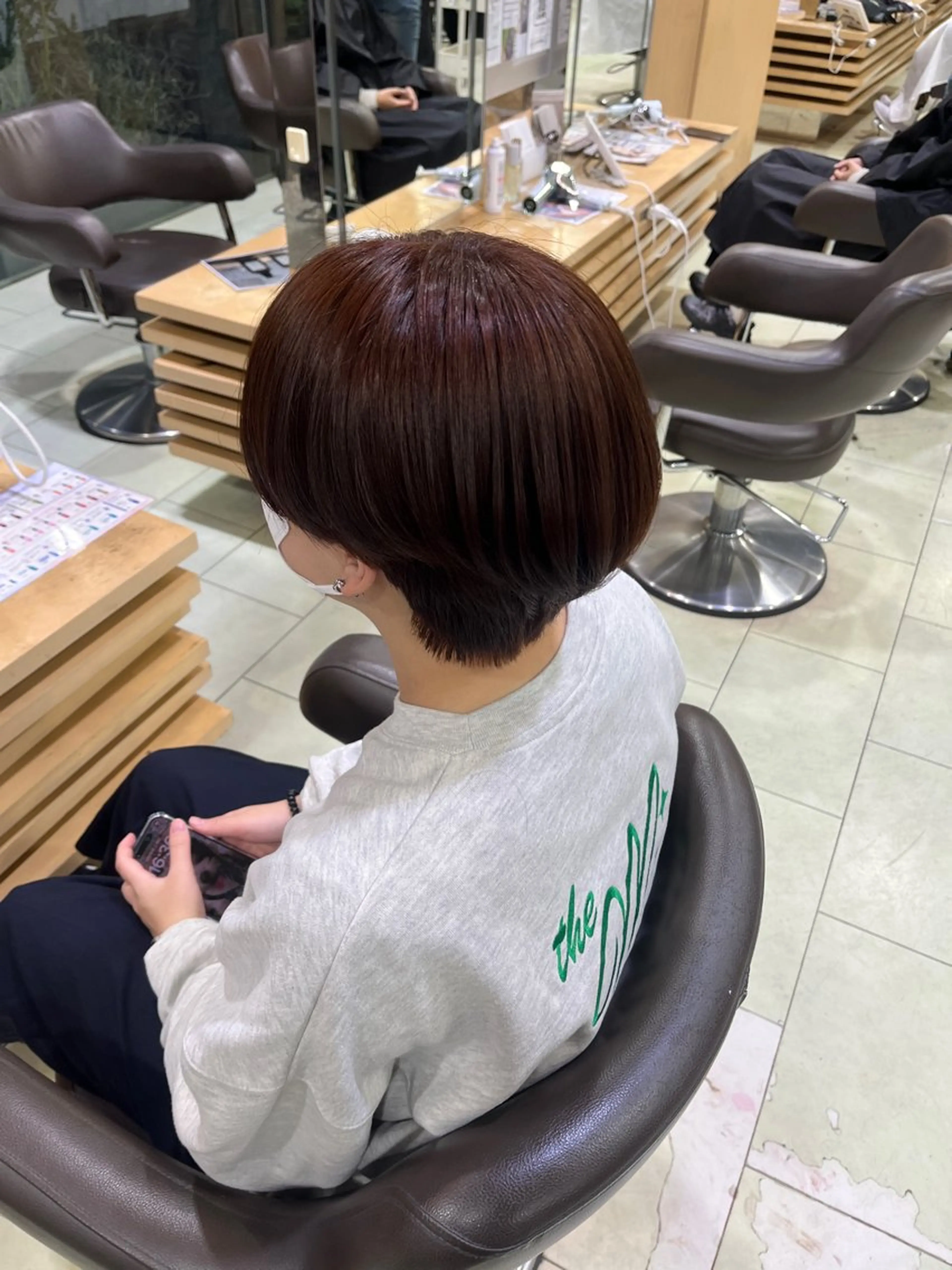 ショート ヘアカラー waka❤️✨ レイヤーボブ/エクのヘアスタイル