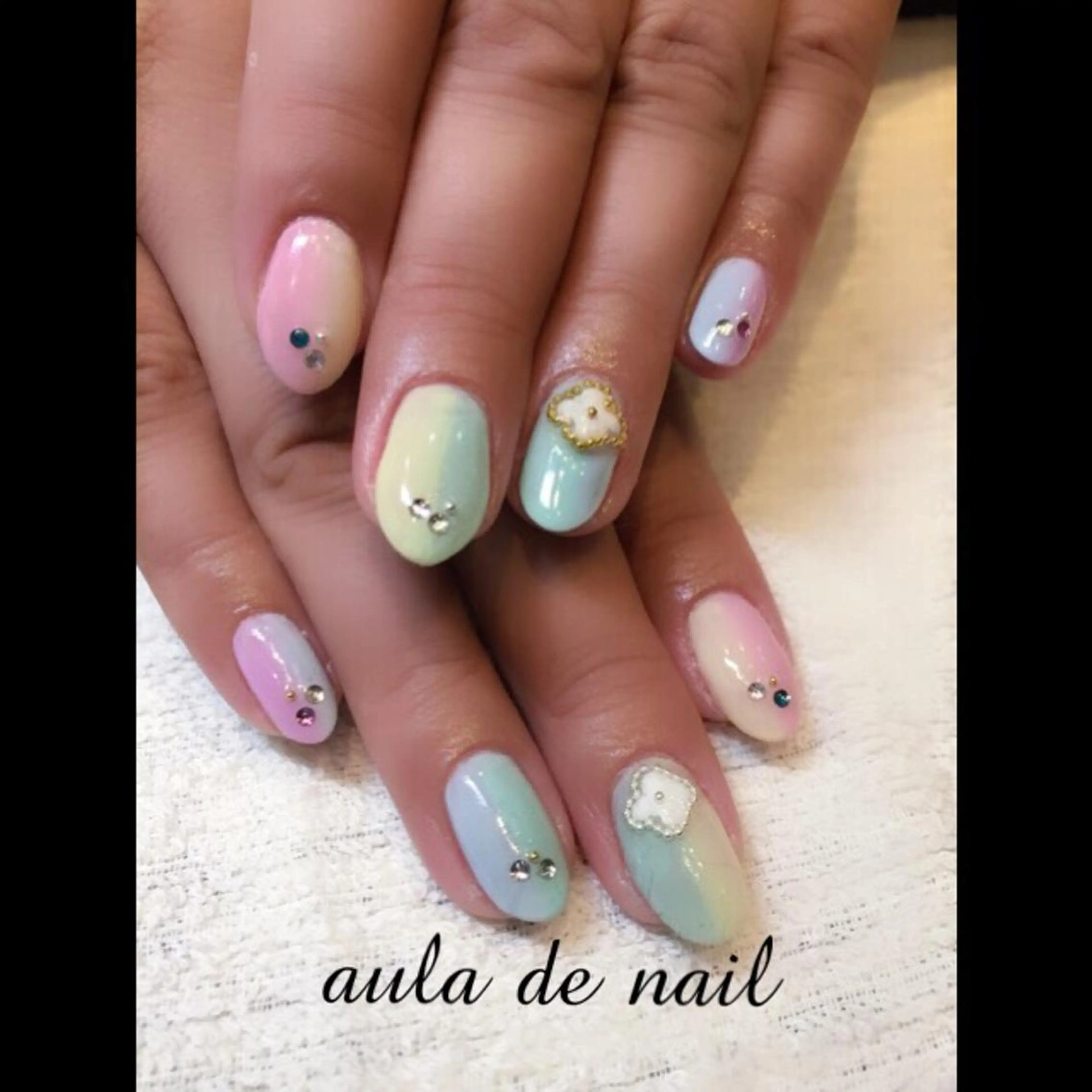 ネイル グラデーション パステルネイル auladenail アウラデネイルのネイルデザイン