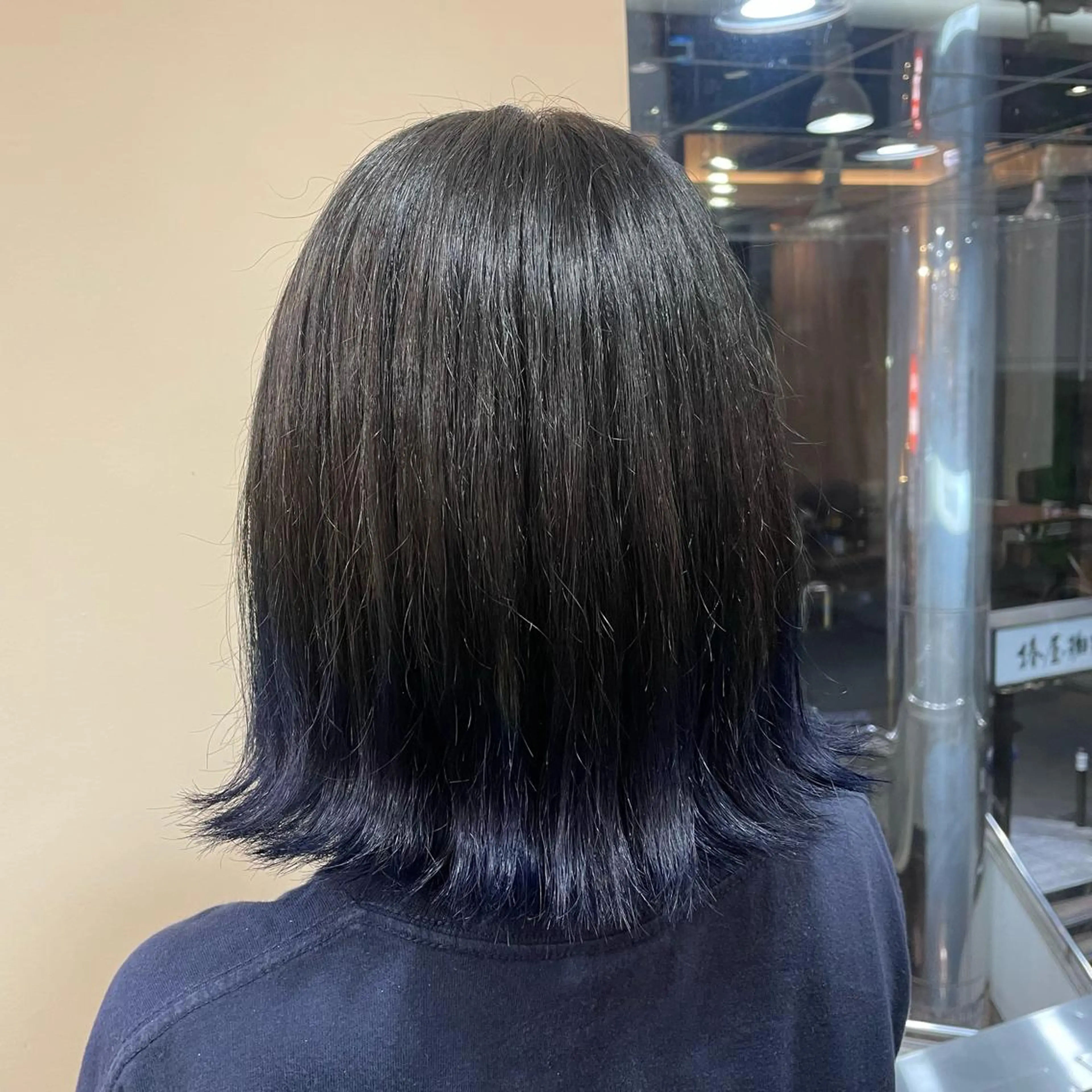 ミディアム カラー ブリーチ ブルーカラー ネイビーカラー シルバー 💜カラー/縮毛矯正 /NARUKA💜のヘアスタイル