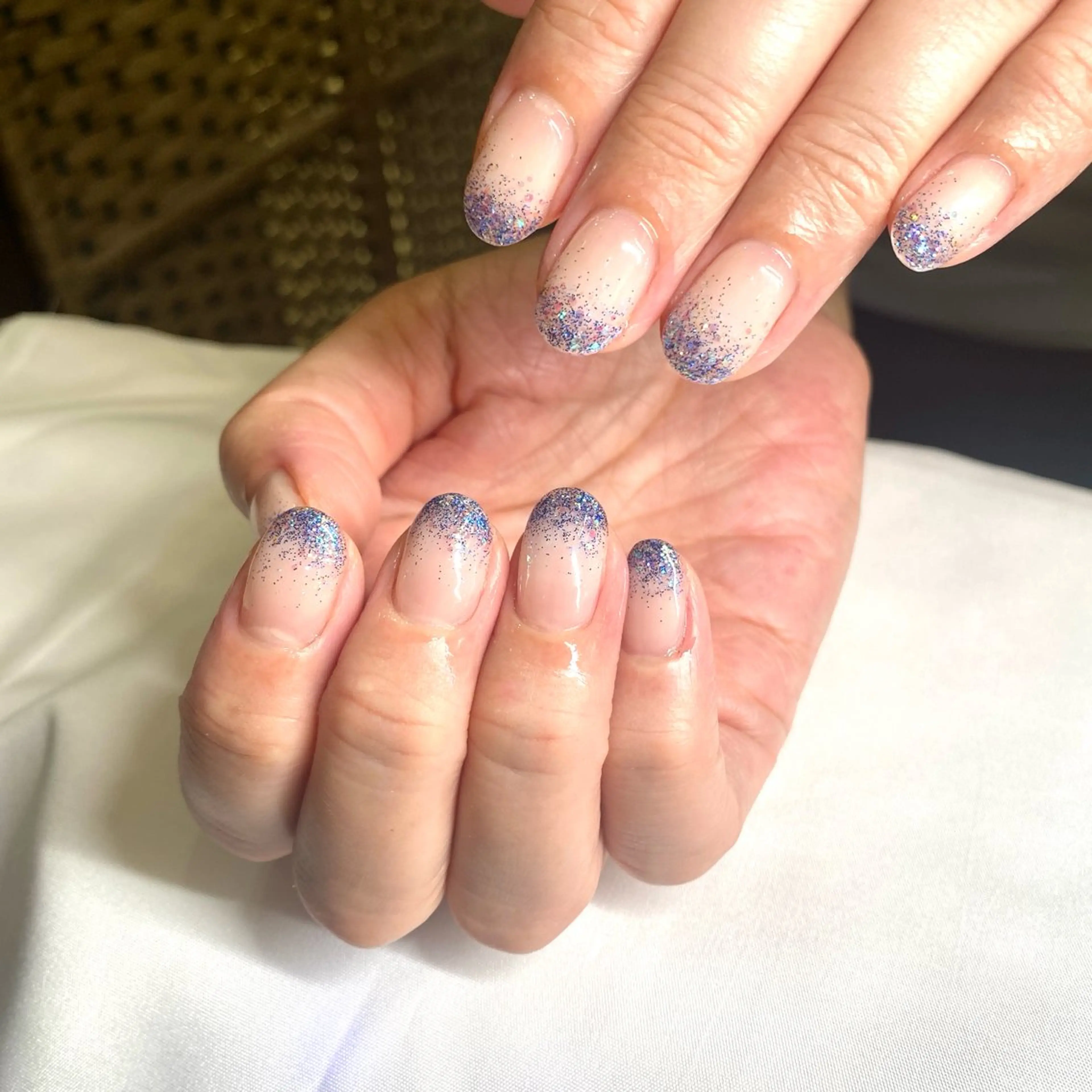 ハンドジェルグラデーション🤍（オフなし）の写真