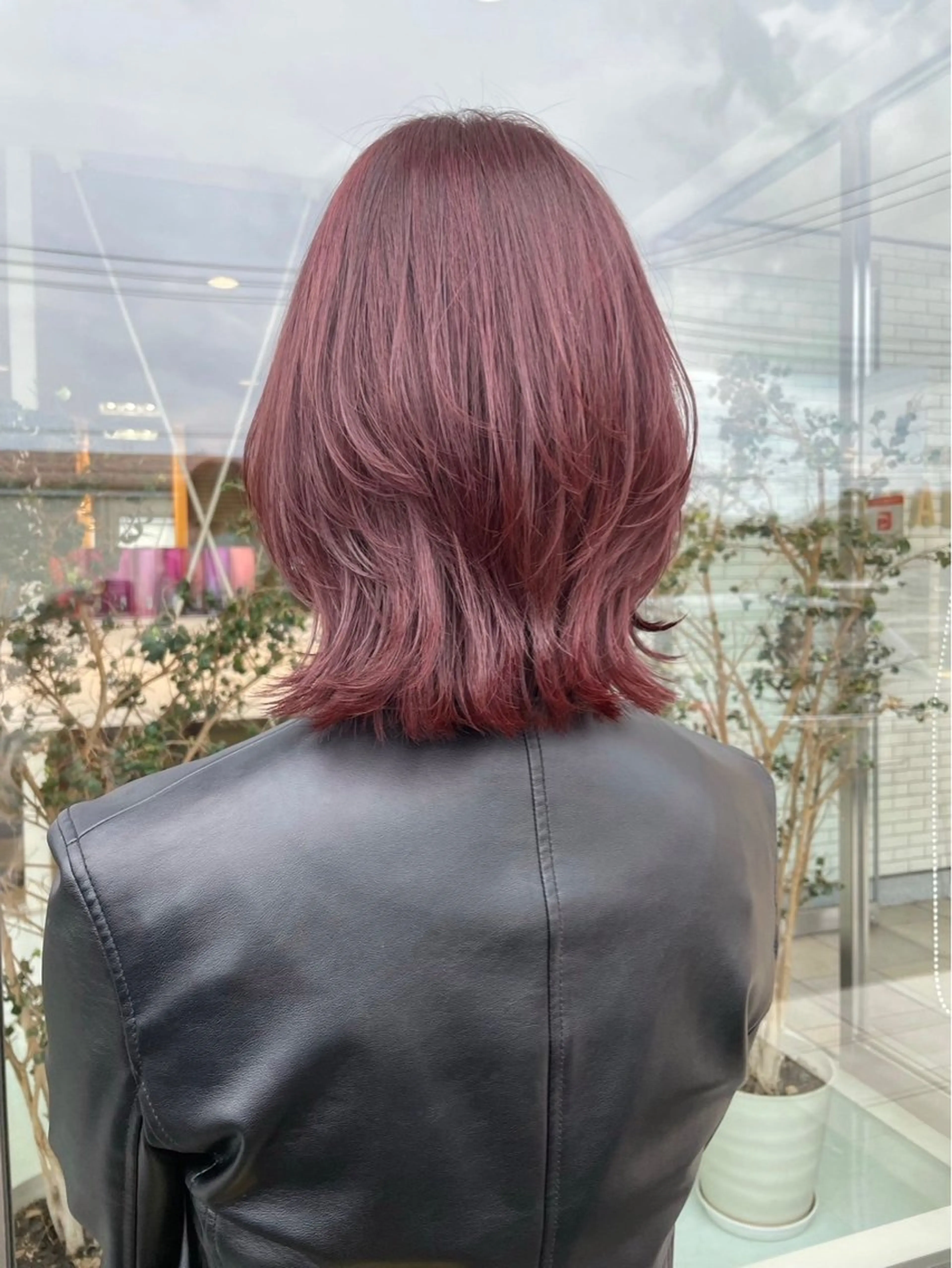 カラー 常藤 留佳のヘアスタイル