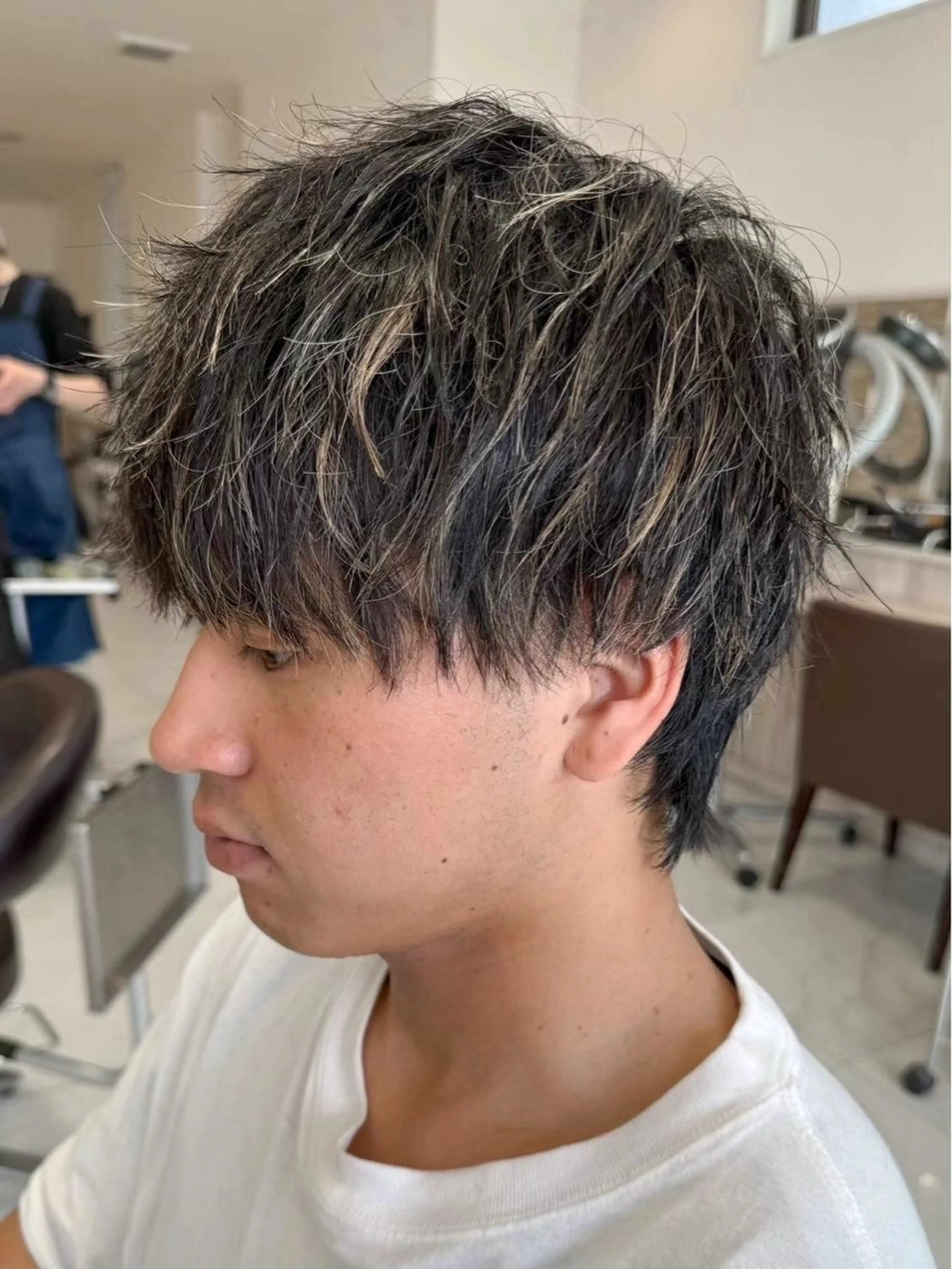 カラー メンズ メンズハイライト ハイライトカラー GRANDEUR natsukiのヘアスタイル